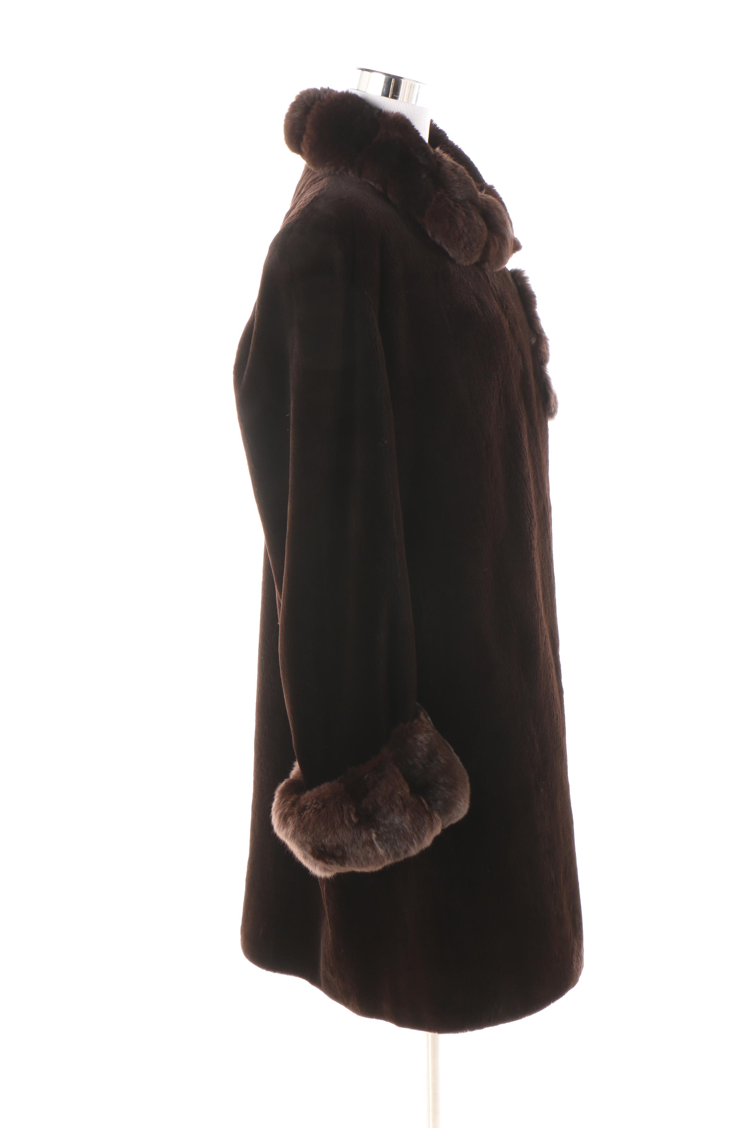 Women's Yohan Chicago Sheared Beaver Fur Coat with Dyed Rabbit Fur Trim
