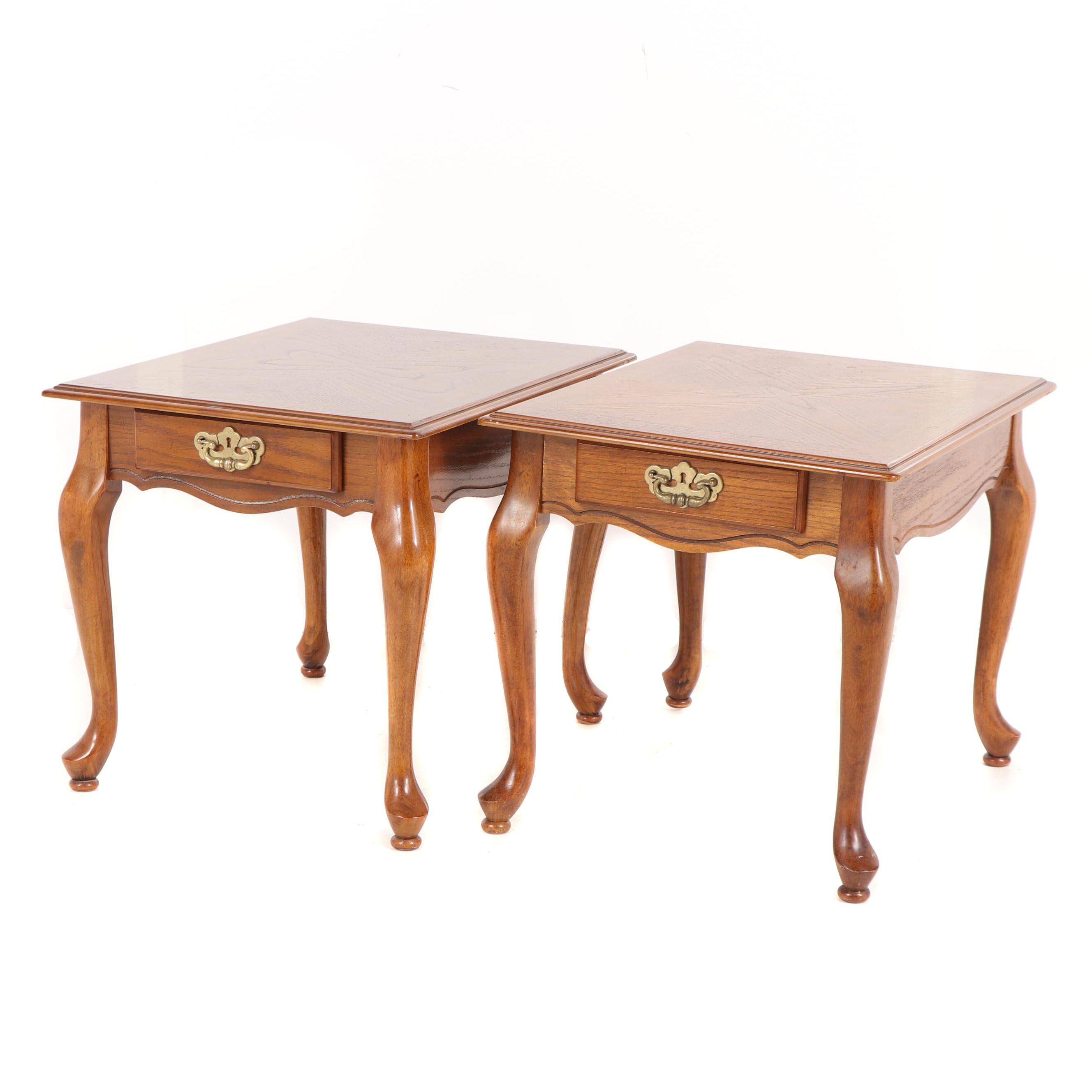 Queen Anne Style Oak End Table Pair, 20th Century