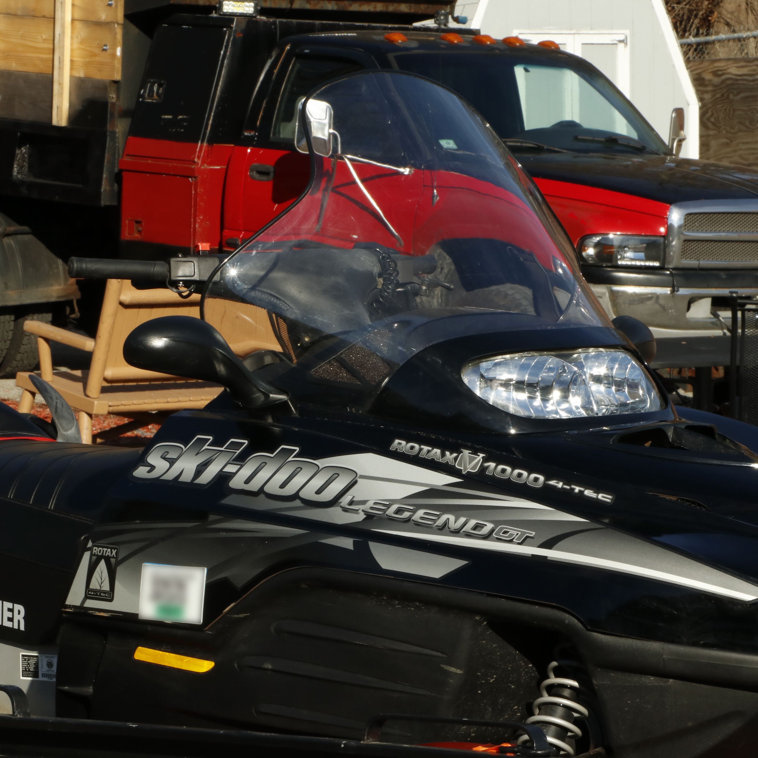 2004 Ski-Doo Legend Sport GT V1000 Snowmobile and Snowbear Utility Trailer
