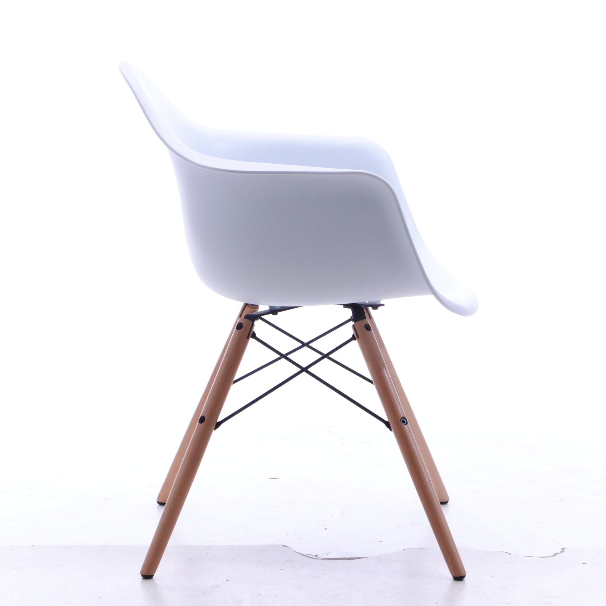 White Shell Chair