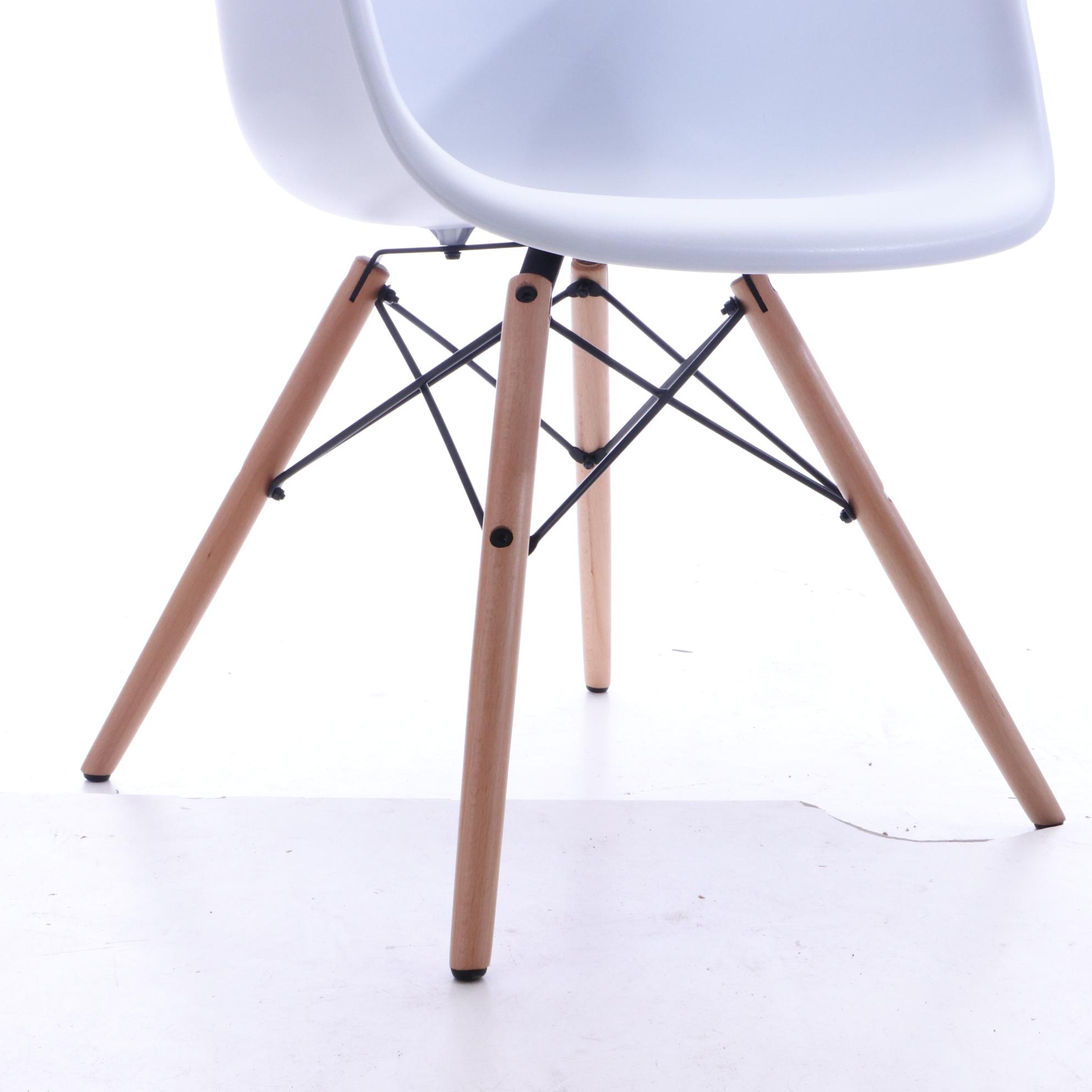 White Shell Chair
