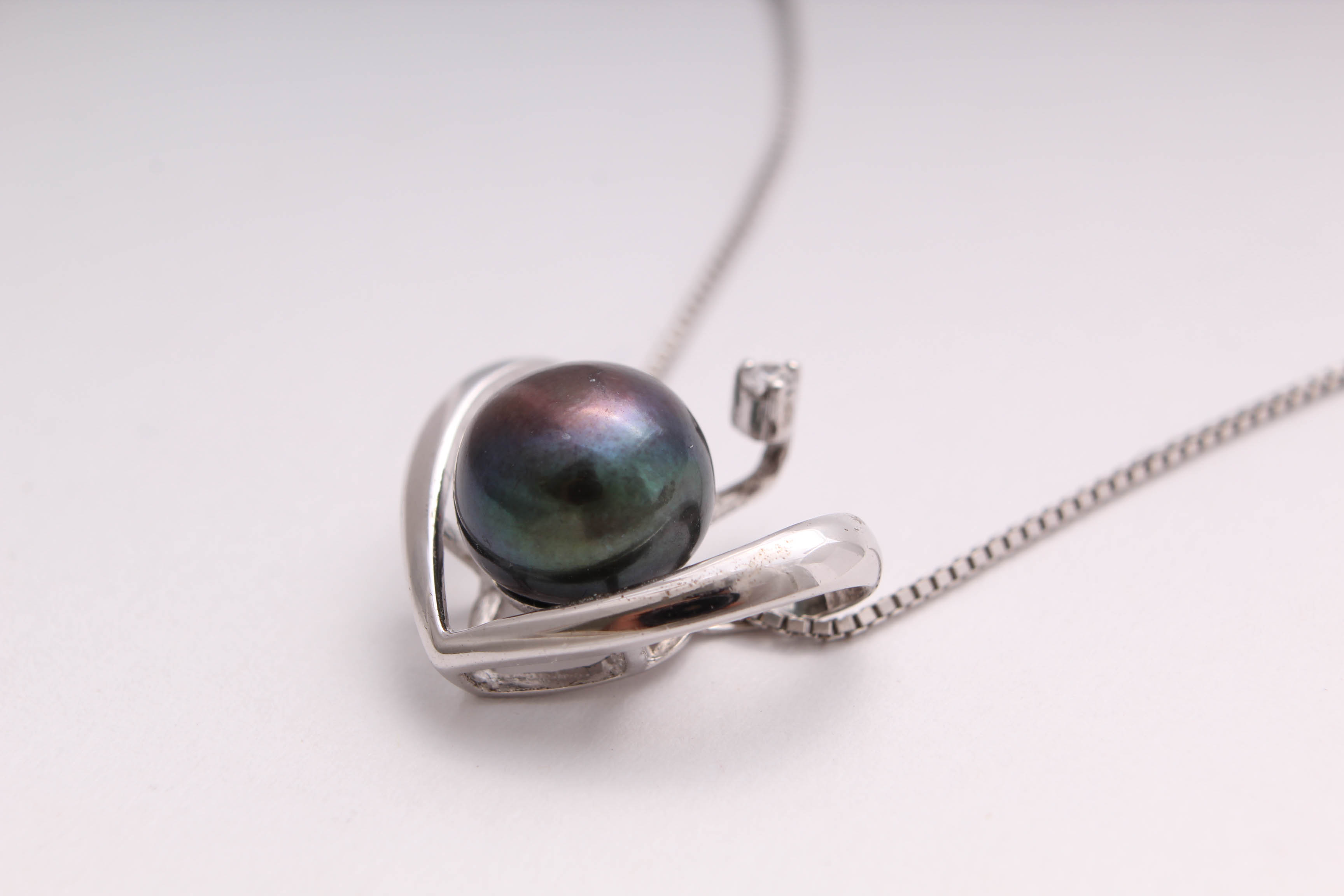 Sterling Silver Cultured Freshwater Pearl Necklace