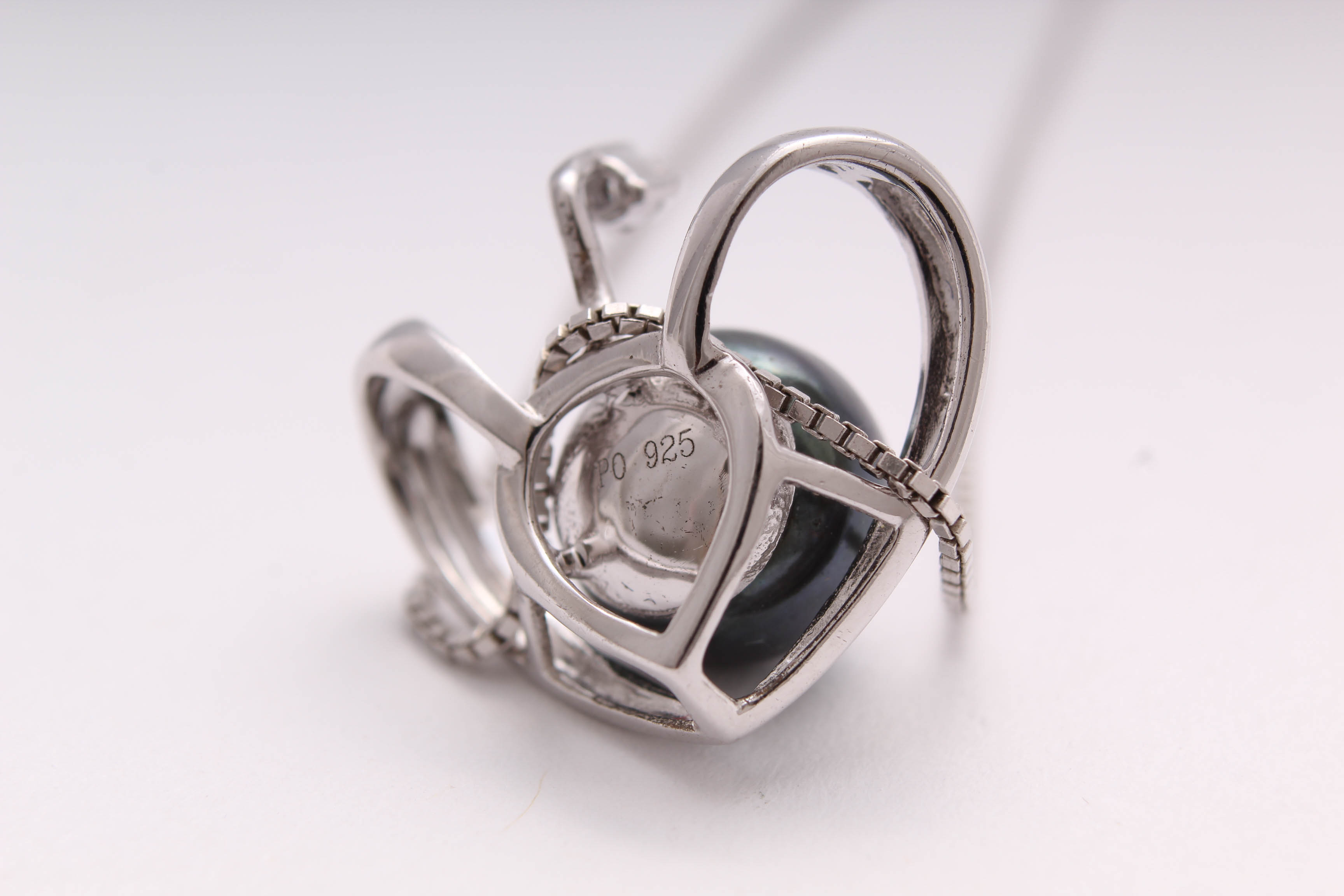 Sterling Silver Cultured Freshwater Pearl Necklace