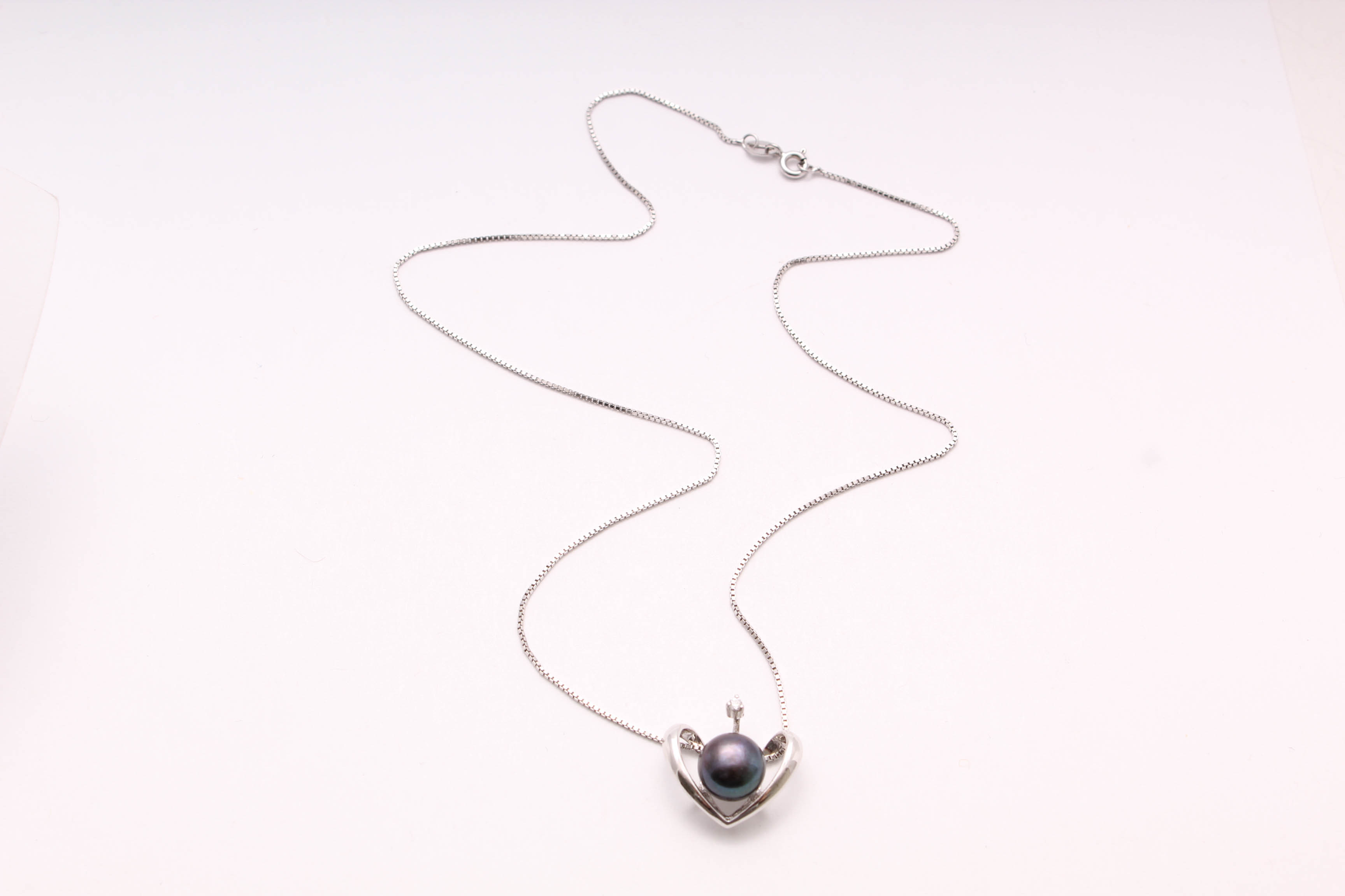 Sterling Silver Cultured Freshwater Pearl Necklace