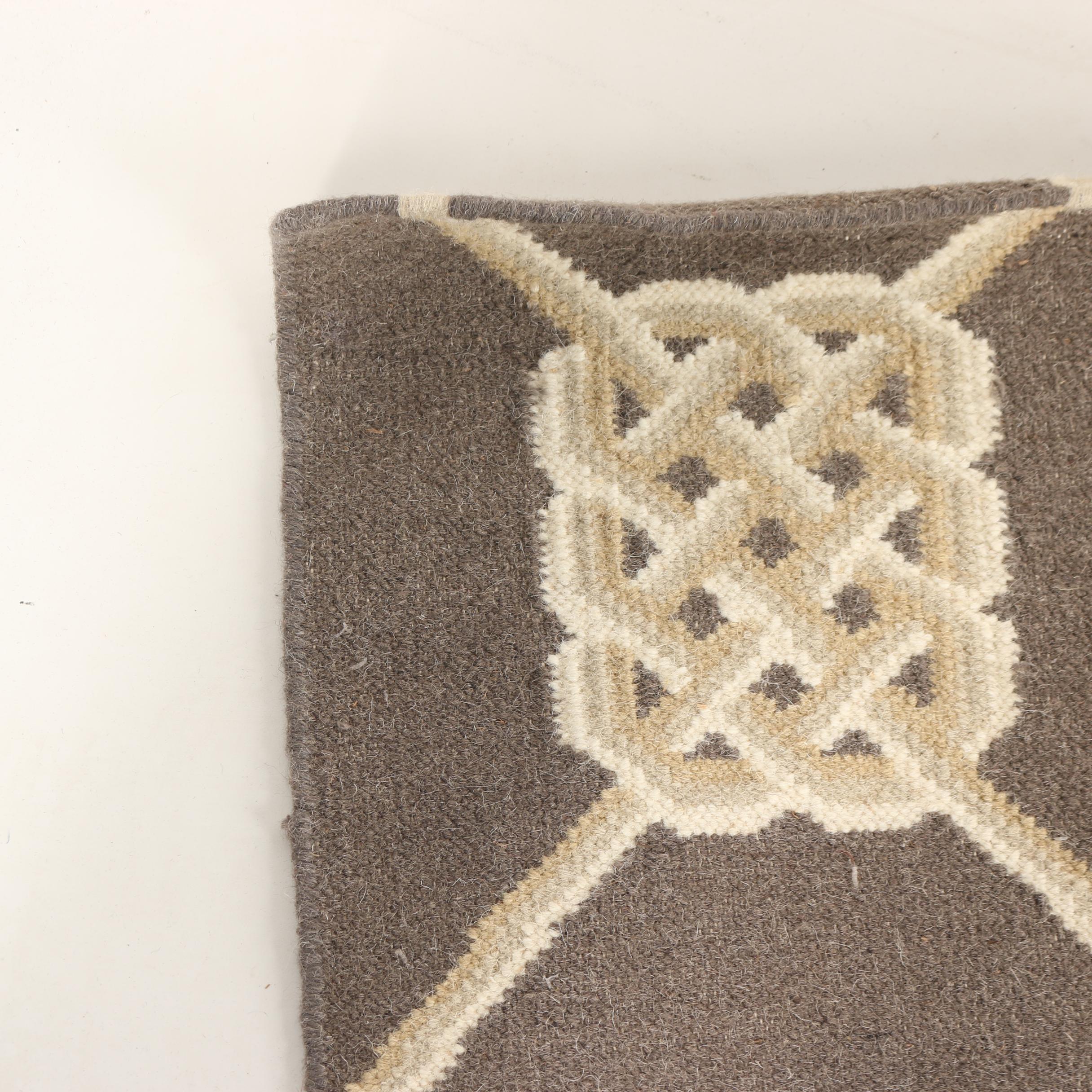 Handwoven Indian Surya "Frontier" Wool Rug