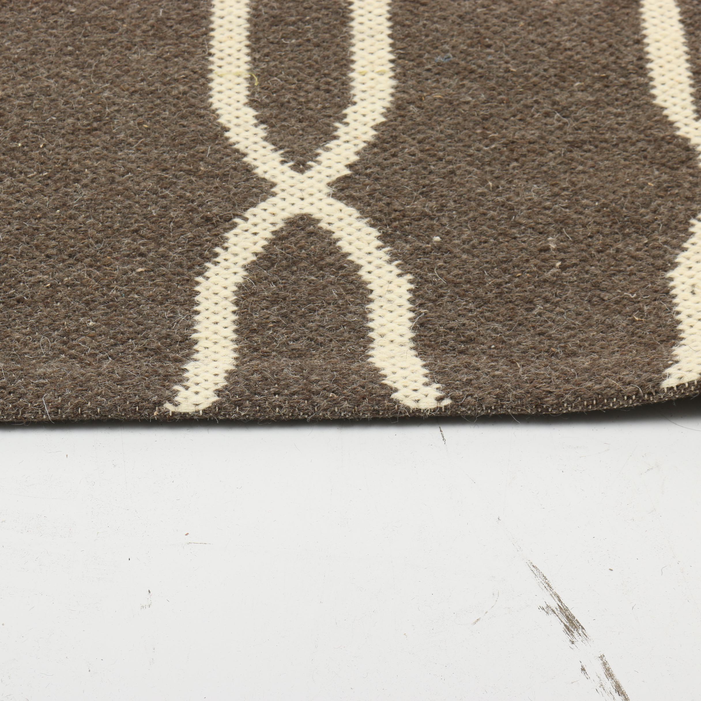 Handwoven Indian Surya "Juniper" Wool Rug