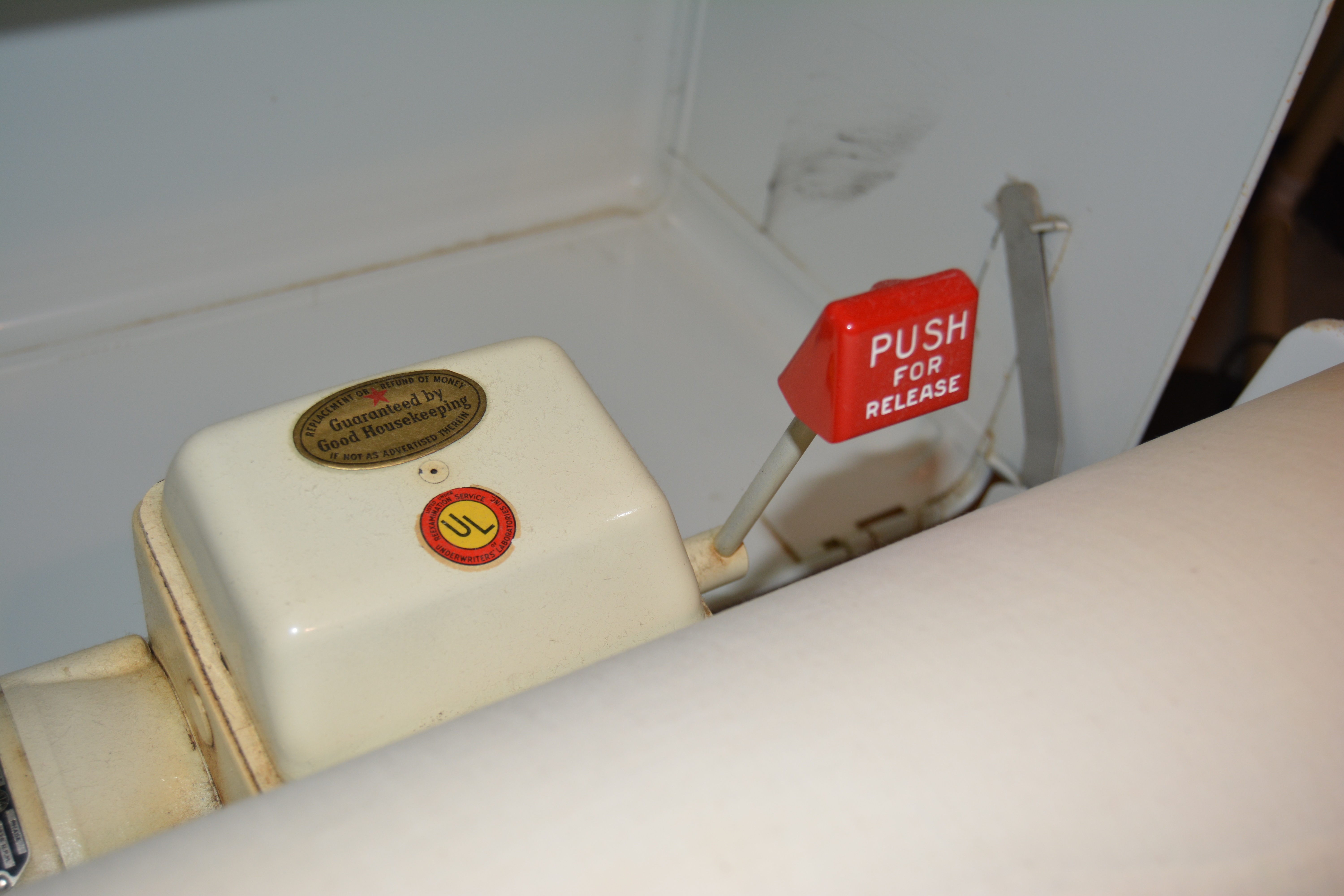 Ironrite Model 85 Ironer and Health Chair