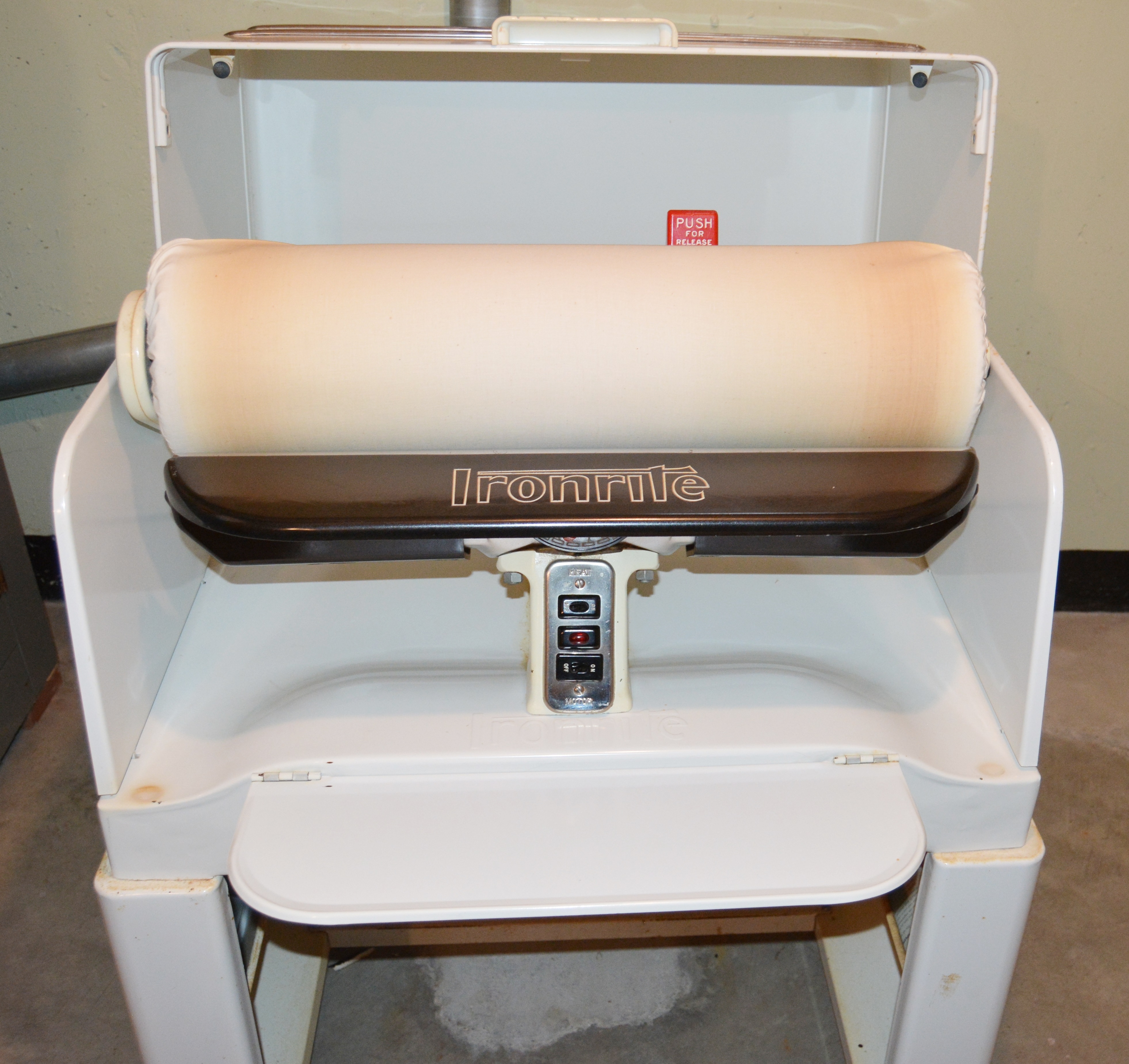 Ironrite Model 85 Ironer and Health Chair