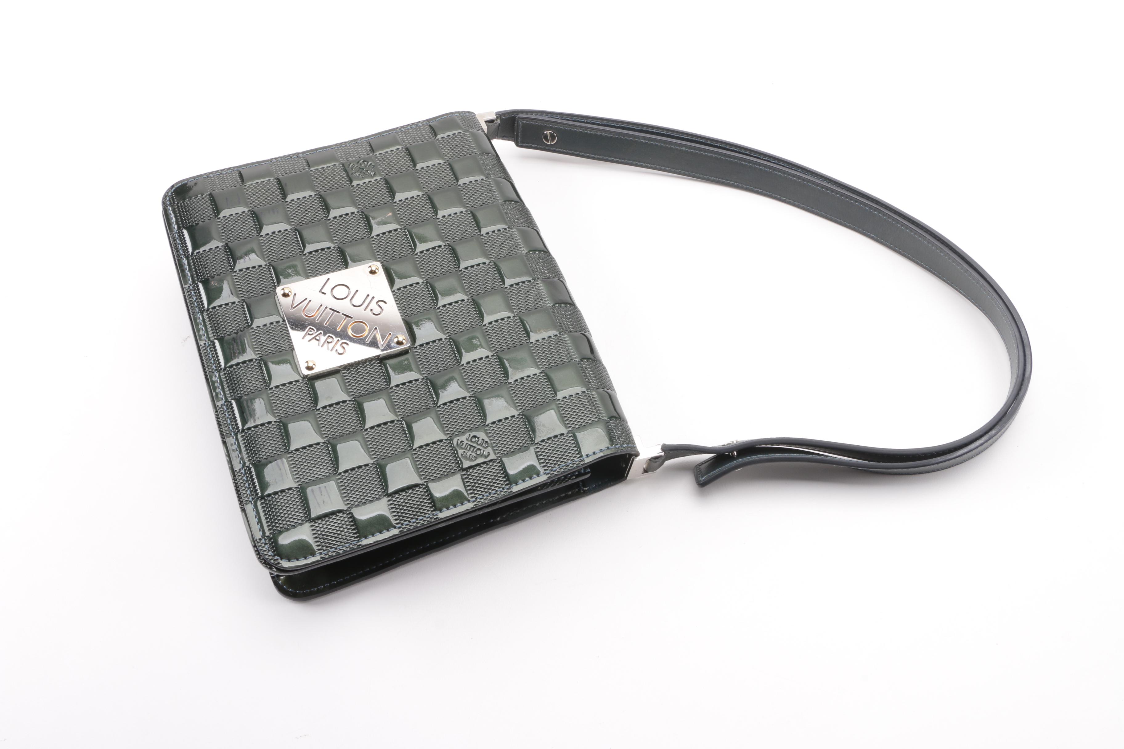 2000 Louis Vuitton Paris Green Damier Vernis Cabaret Bag