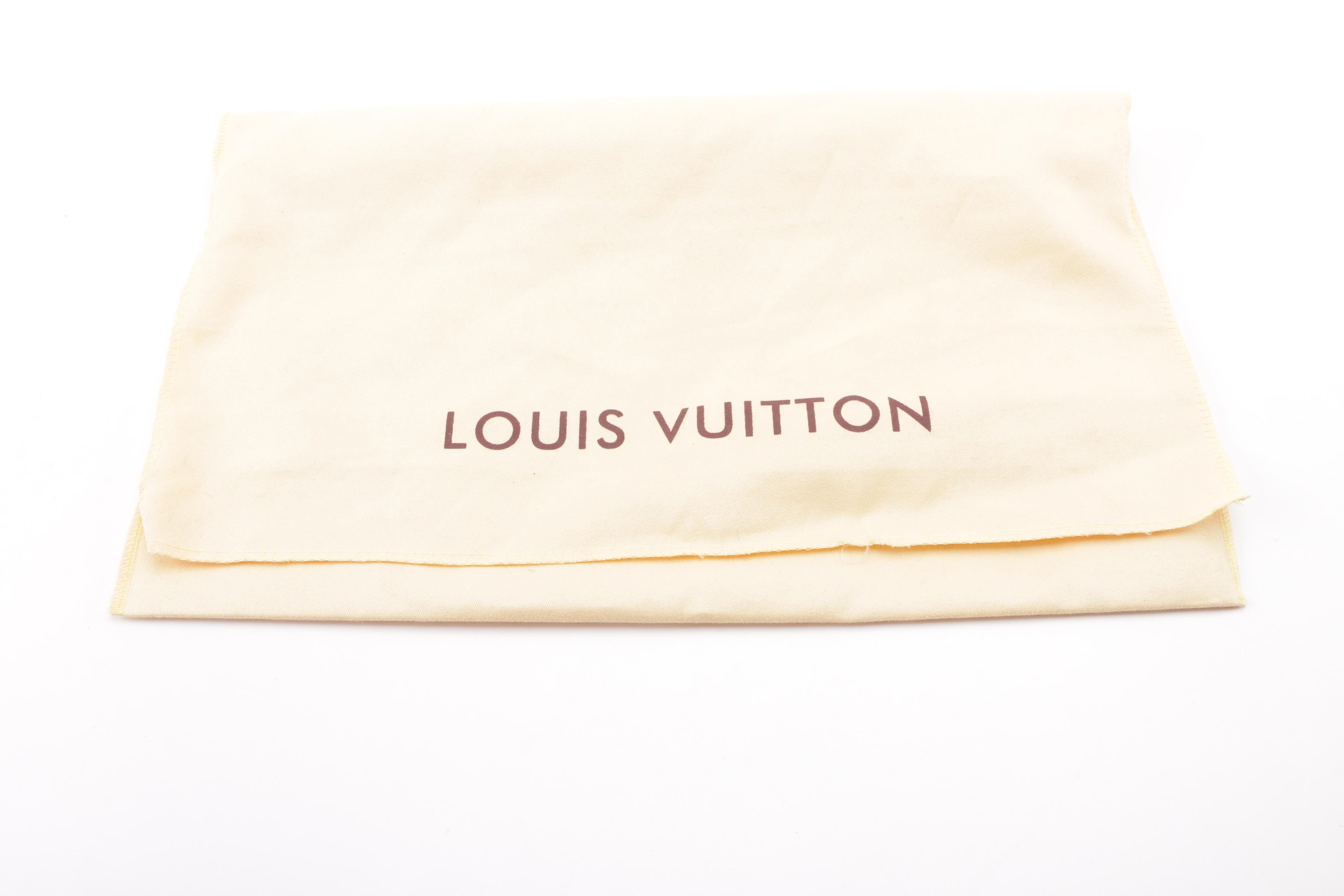 2000 Louis Vuitton Paris Green Damier Vernis Cabaret Bag
