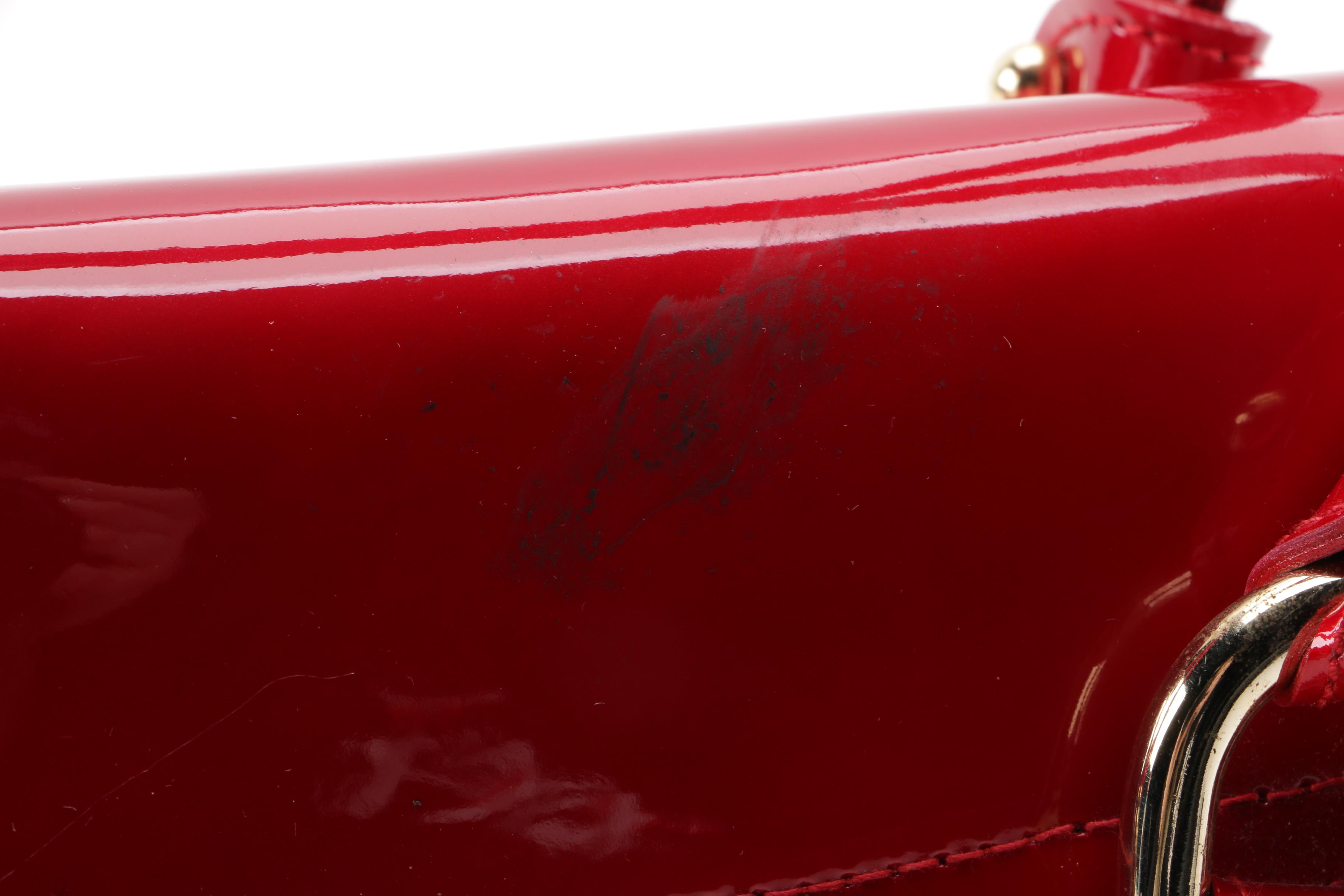 Stuart Weitzman Red Patent Leather and Straw Handbag with Other Clutch Wristlets