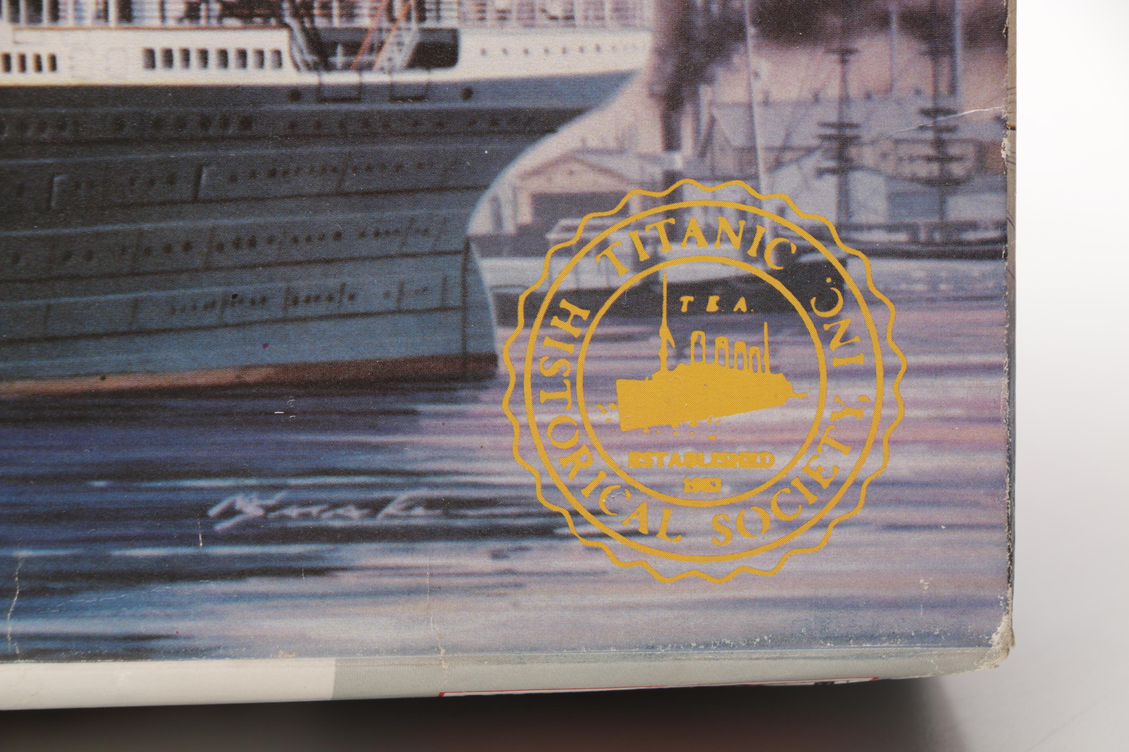 Boxed Minicraft White Star Line R.M.S. Titanic 1:130 Scale Model Kit