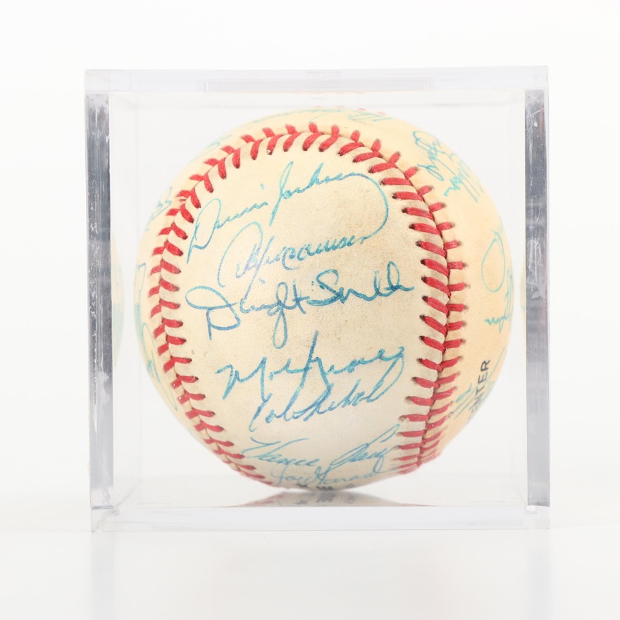 1989 Chicago Cubs Team Autographed Baseball