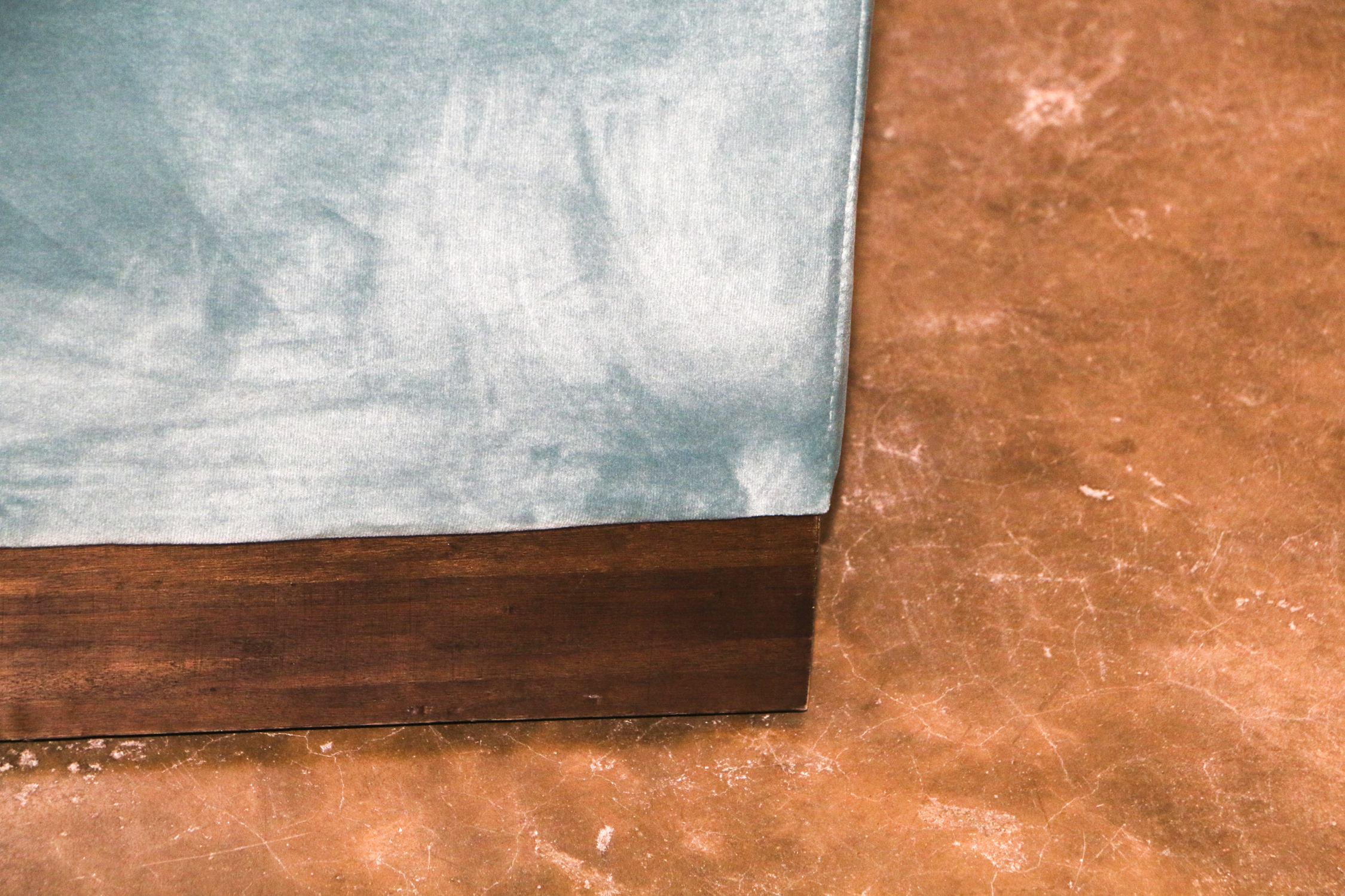 Button-Tufted Upholstered Storage Ottoman by Tainoki, 21st Century