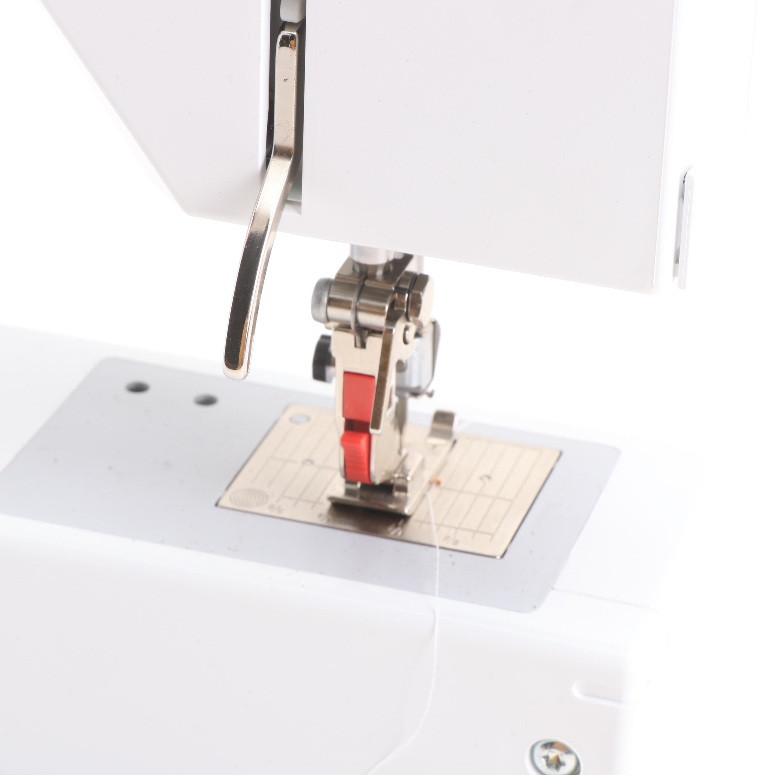 Bernina Activa 220 Sewing Machine