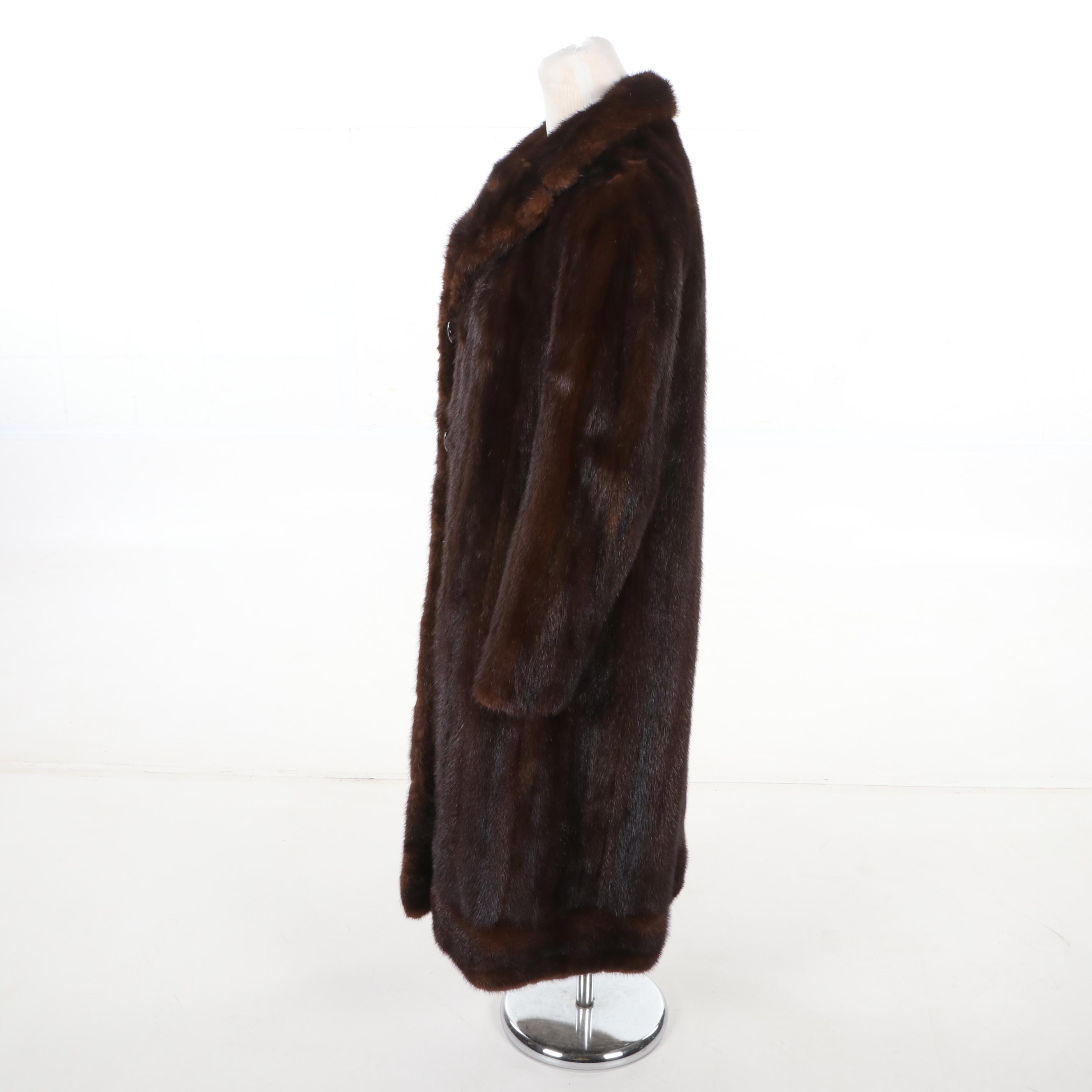 Women's Vintage Hutzler's of Baltimore Double-Breasted Mahogany Mink Fur Coat