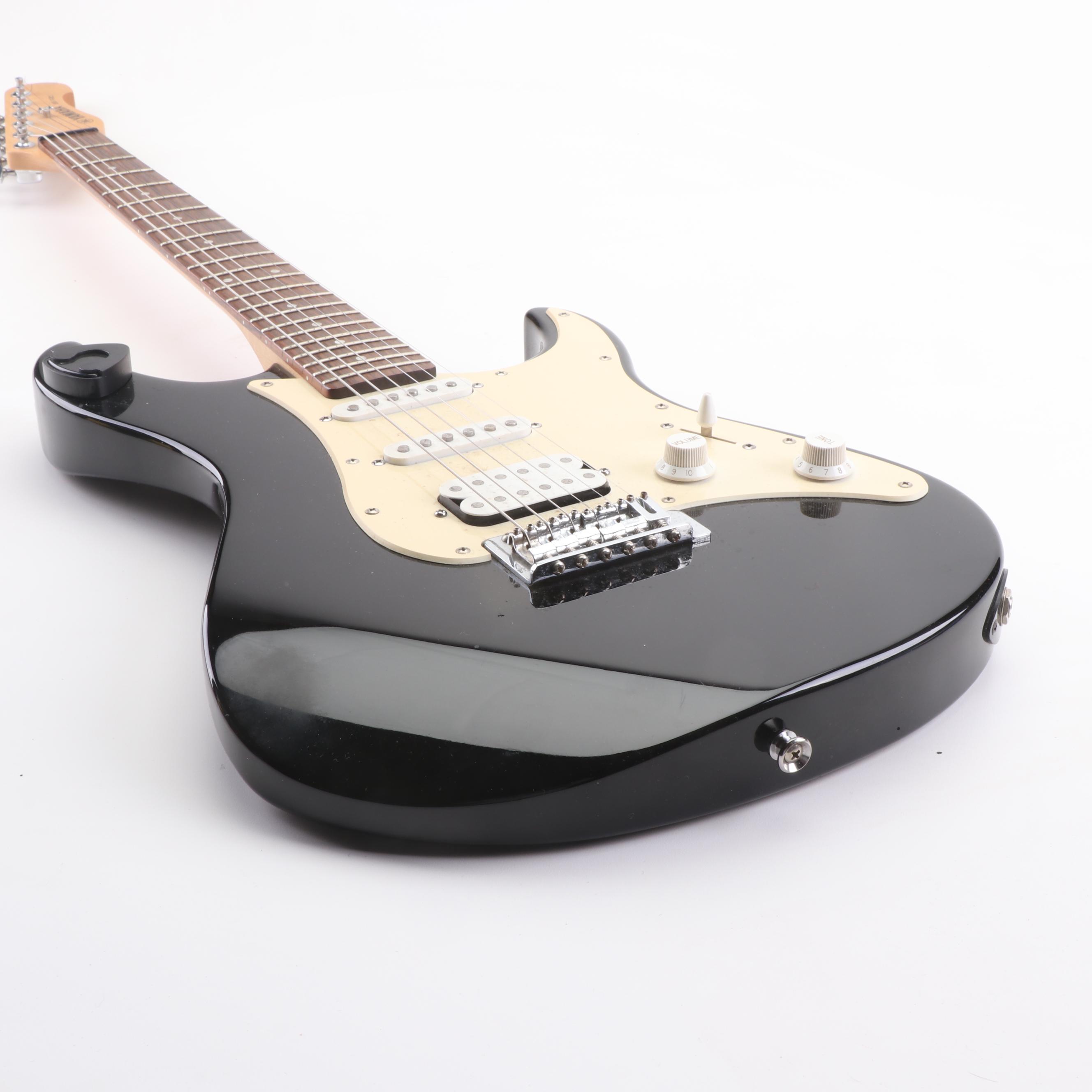 Yamaha EG 112C Electric Guitar