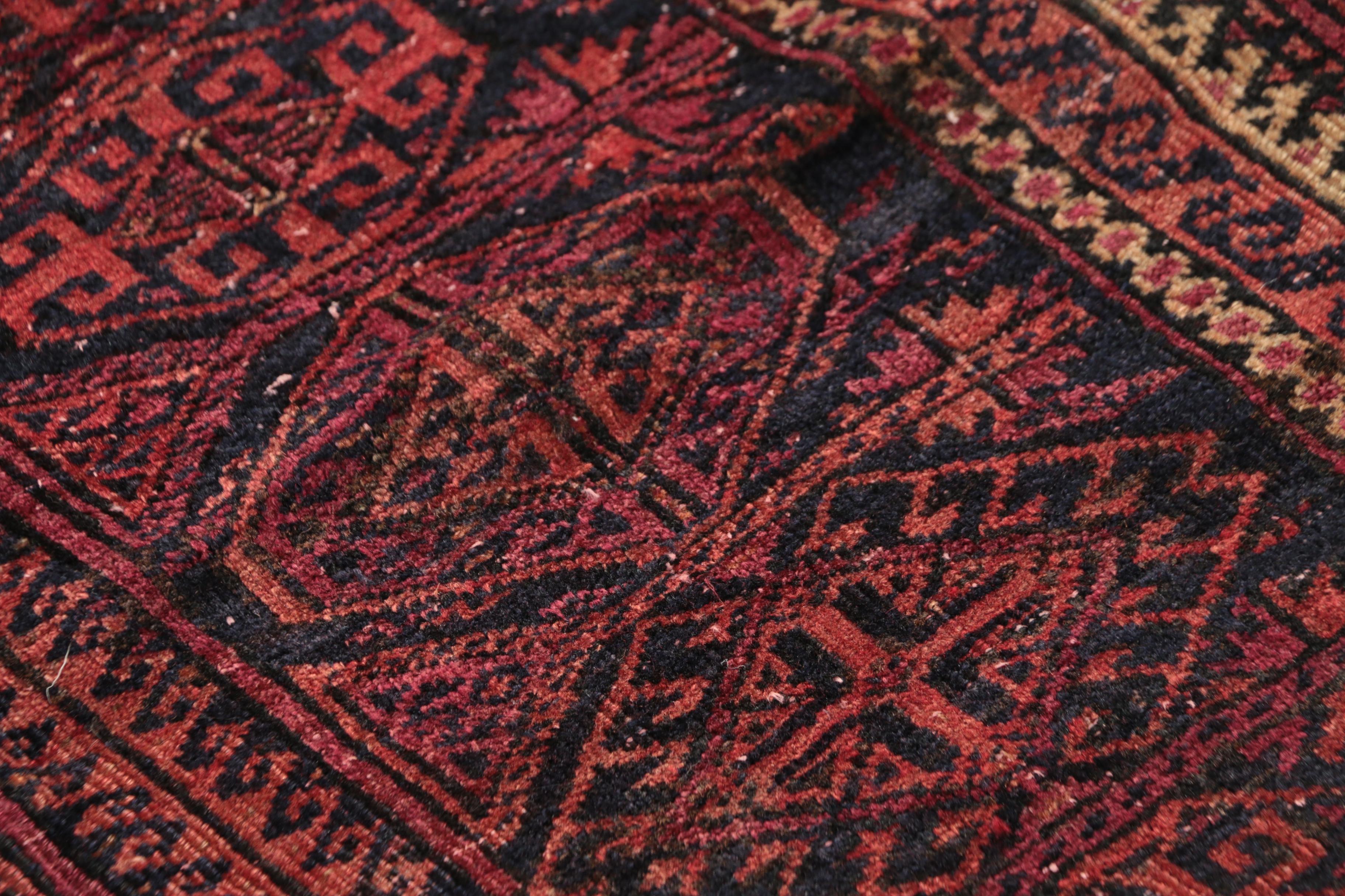 Hand-Knotted Yomud Dynak Wool Rug