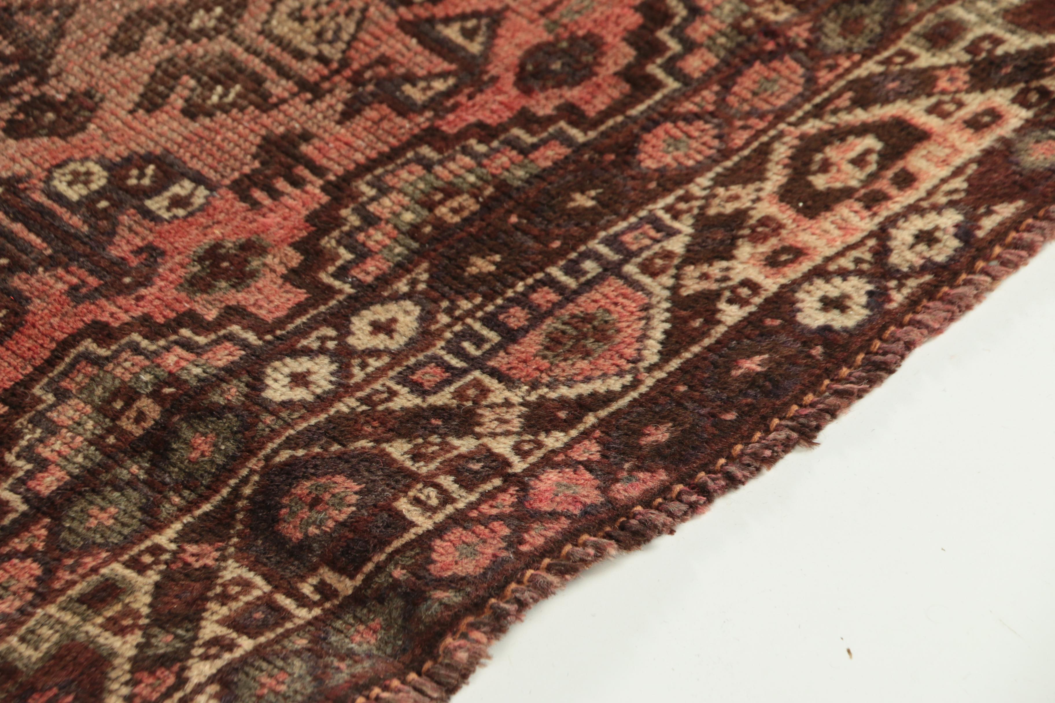 Hand-Knotted Persian Shiraz Pictorial Wool Rug