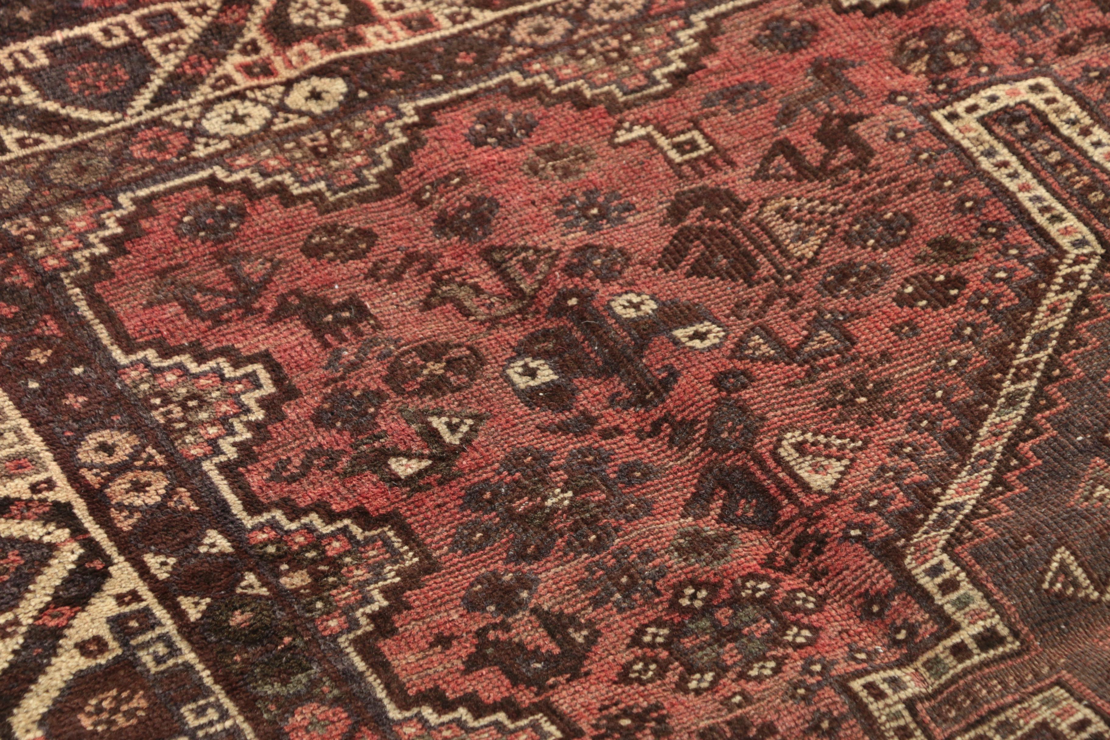 Hand-Knotted Persian Shiraz Pictorial Wool Rug