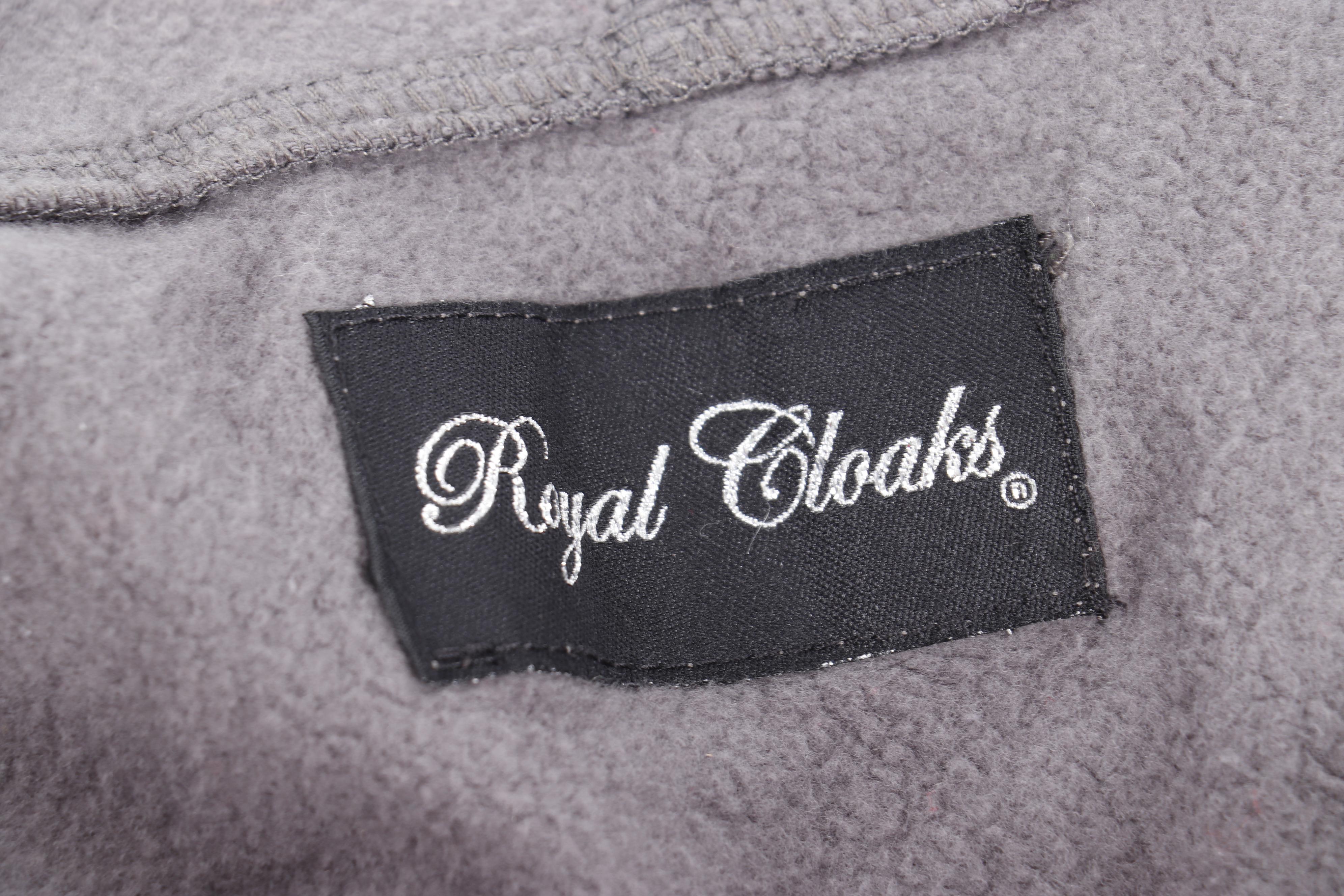 Floor Meditation Set and Royal Cloaks Robe