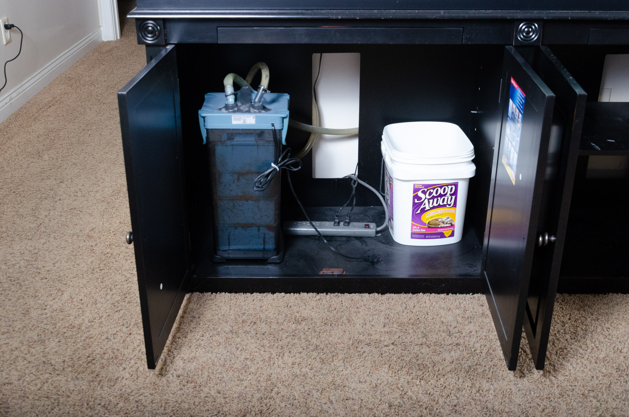 Aqueon 129 Gallon Fish Tank with Aquarian "Rena Filstar xP4" Filter