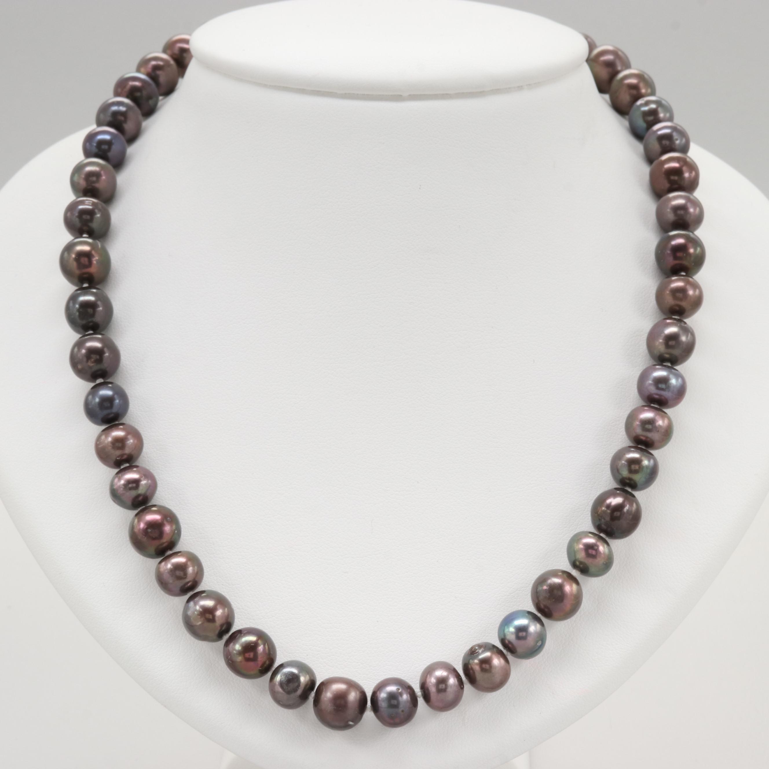 14K Yellow Gold Clasped Cultured Freshwater Pearl Necklace