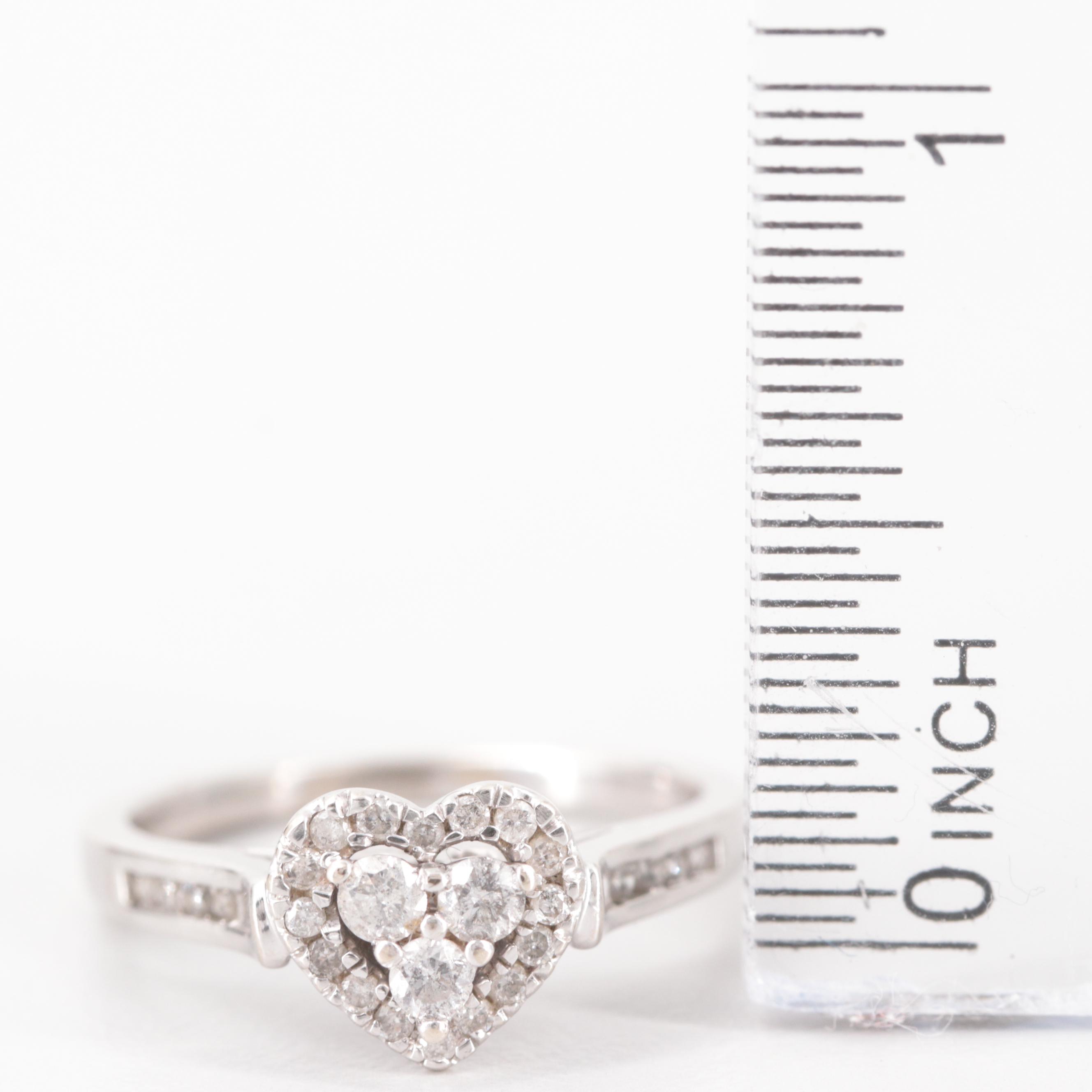 10K White Gold Diamond Cluster Heart Ring
