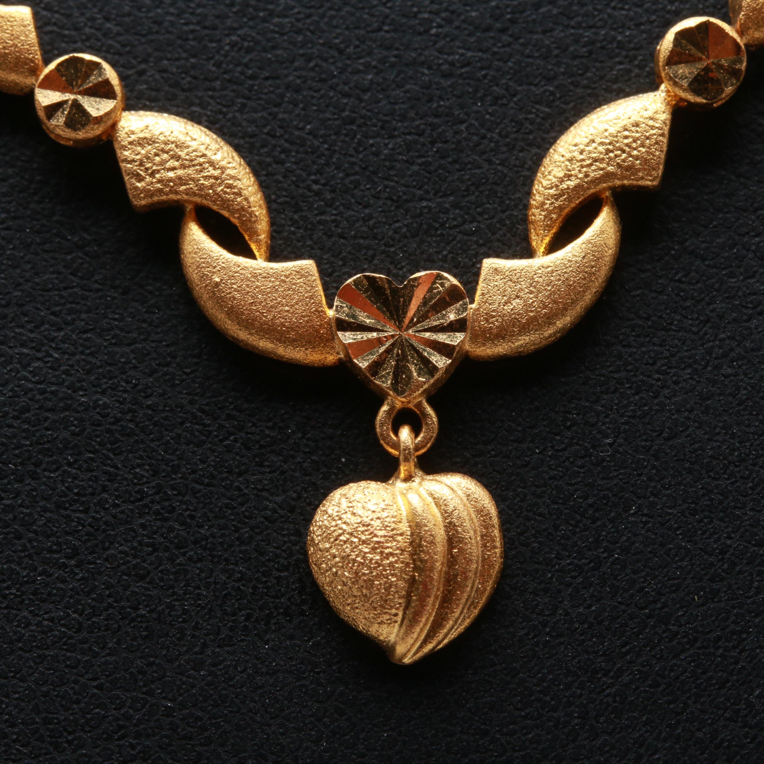 14K Yellow Gold Matte and High Polish Heart Necklace