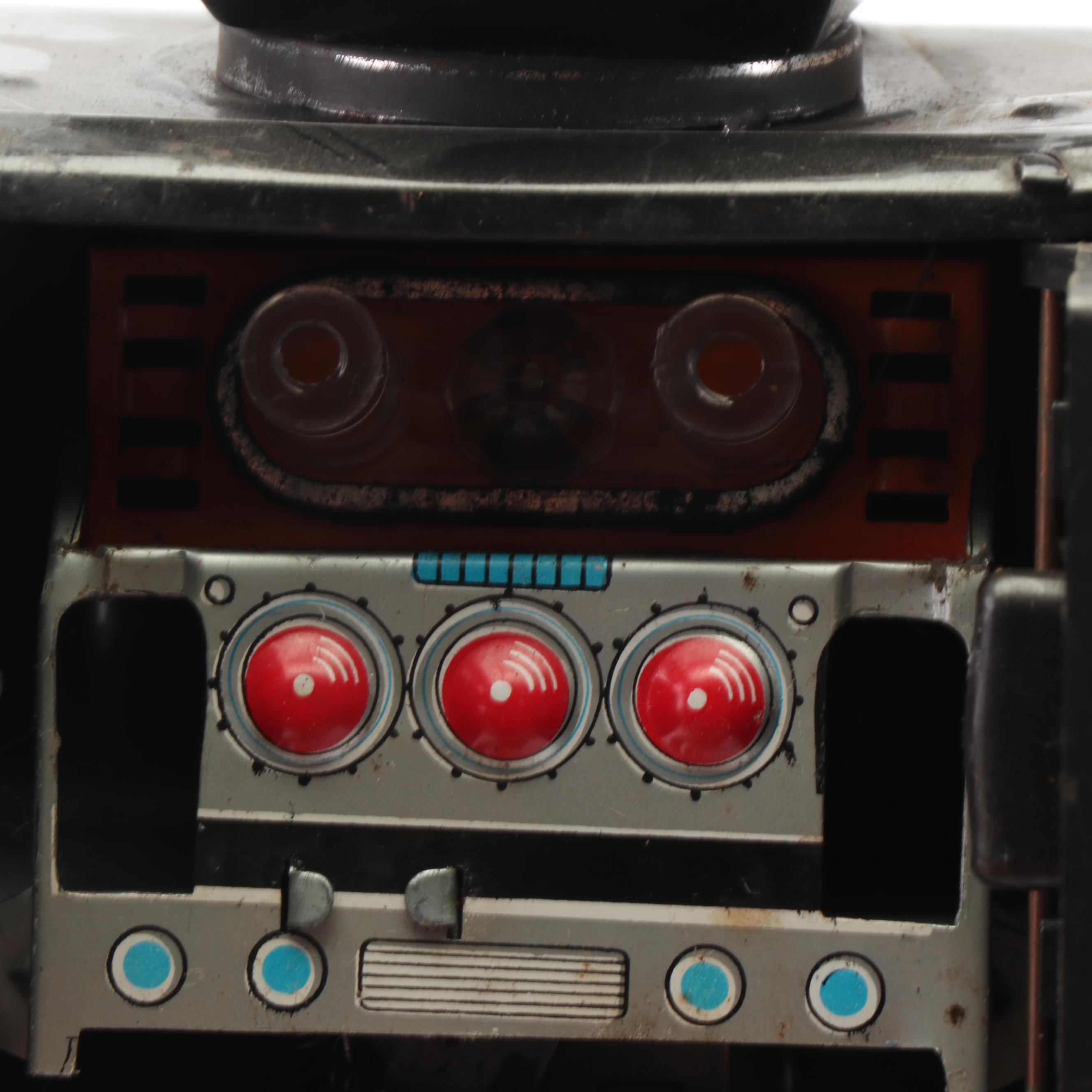 Horikawa Super Moon Explorer Tin Litho Battery Operated Toy Robot, 1960s