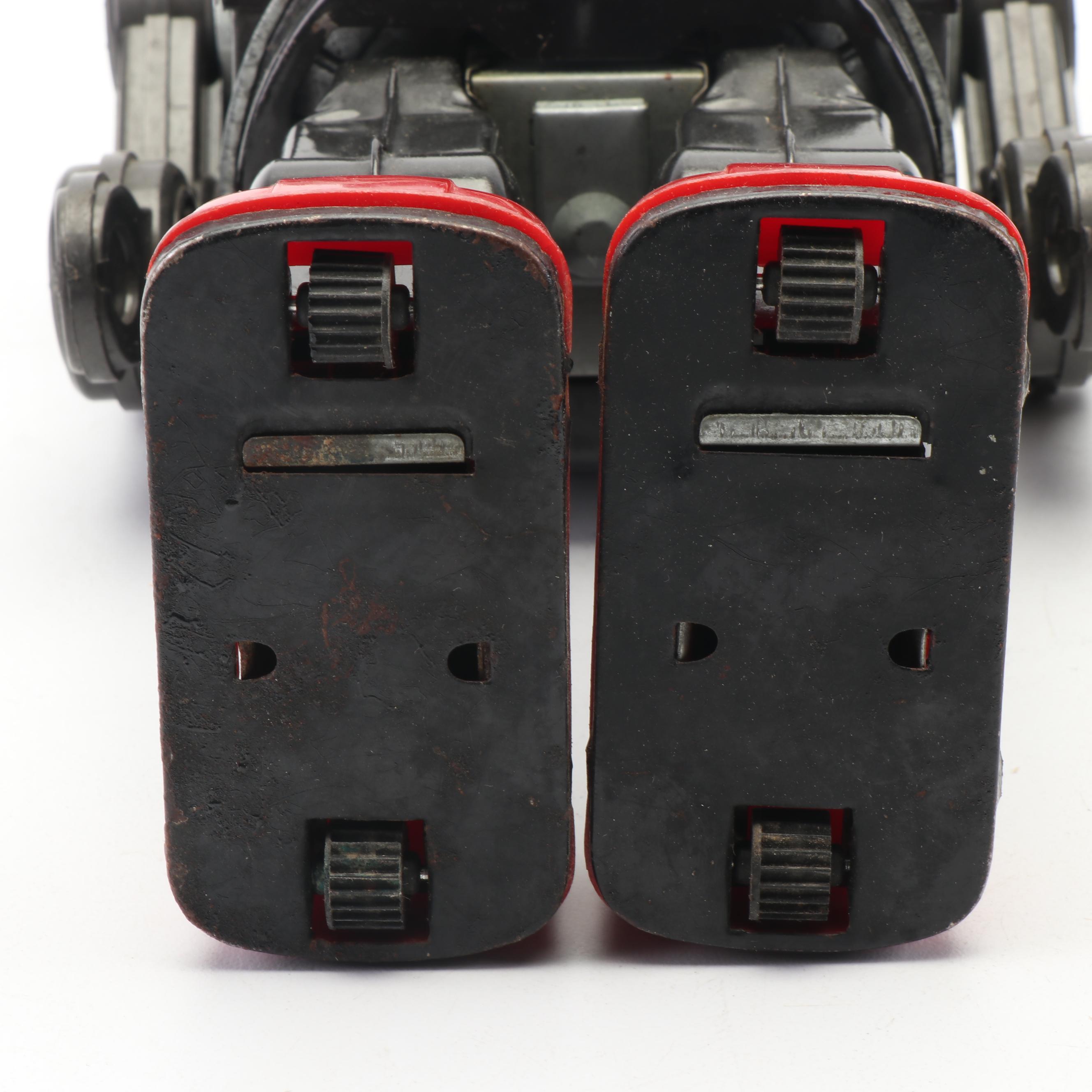 Horikawa Super Moon Explorer Tin Litho Battery Operated Toy Robot, 1960s