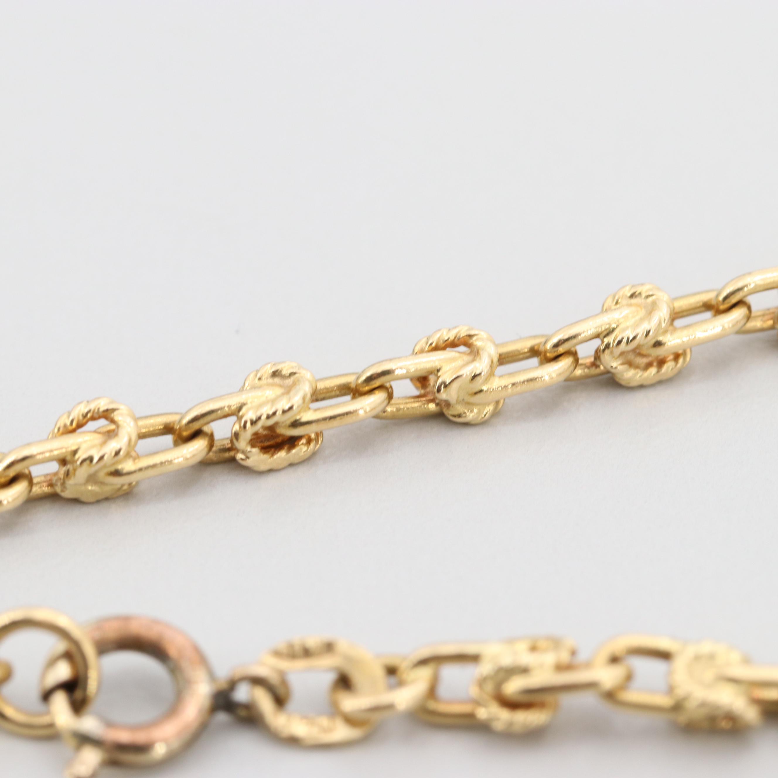 18K Yellow Gold Bracelet with Nativity Charm