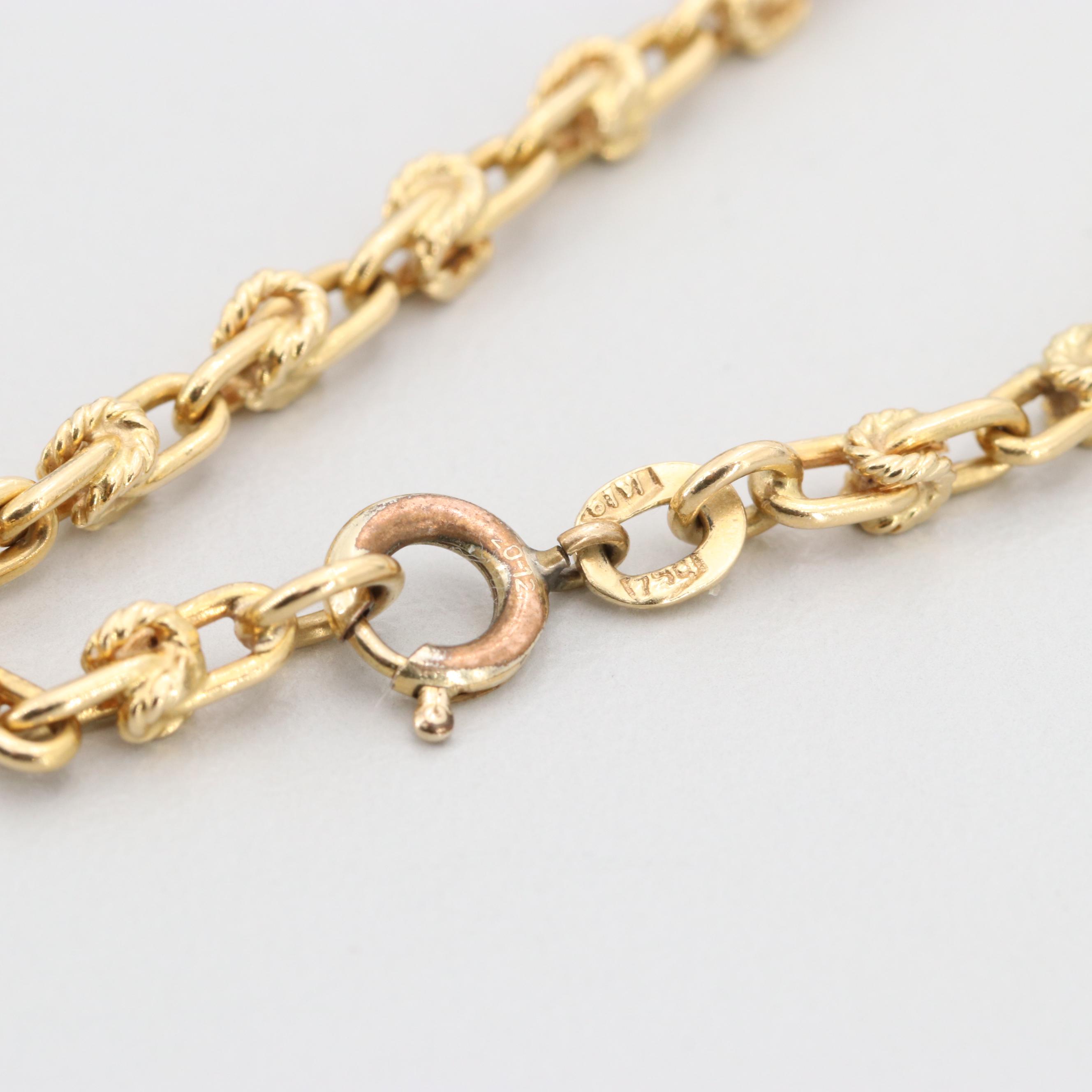 18K Yellow Gold Bracelet with Nativity Charm