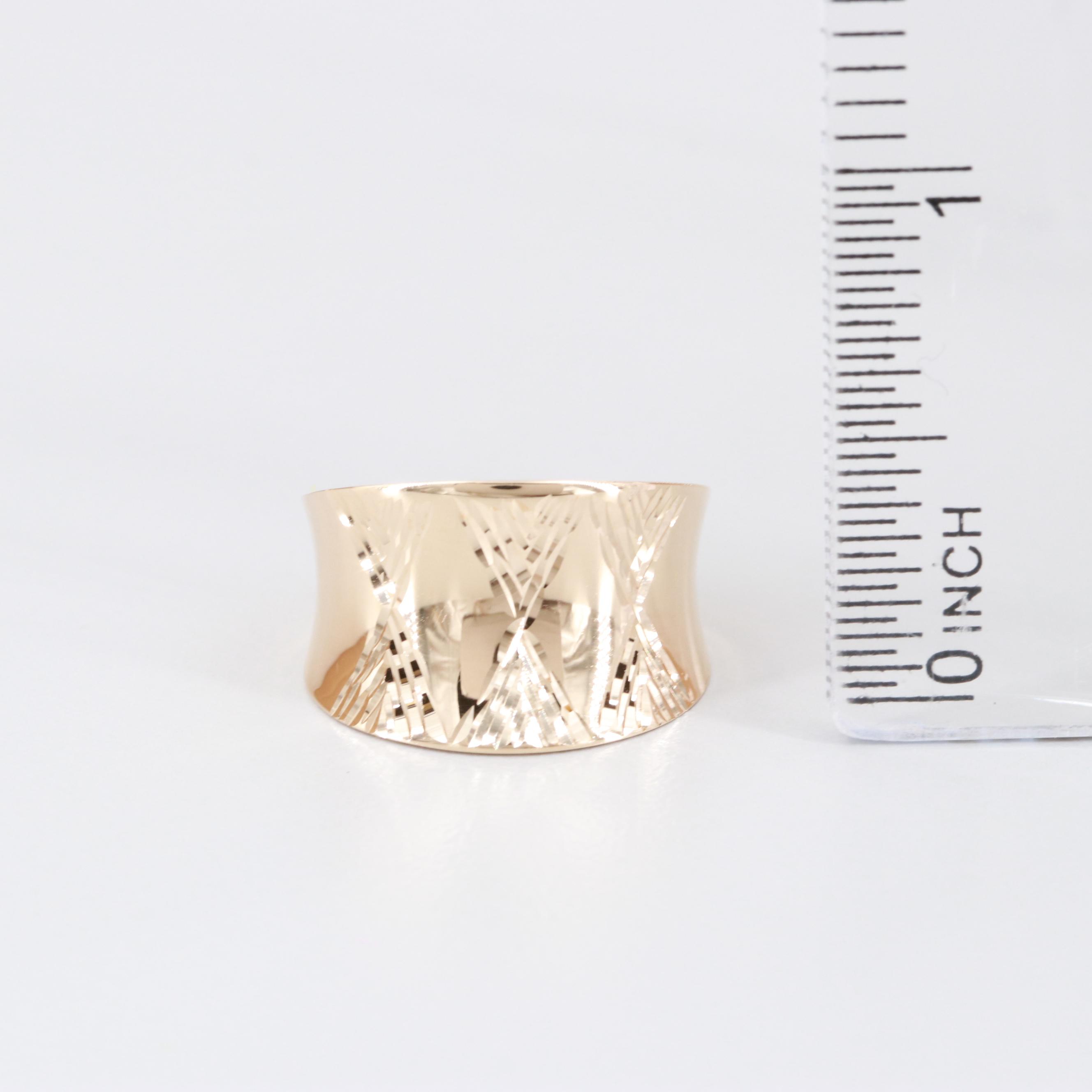 14K Yellow Gold Ring