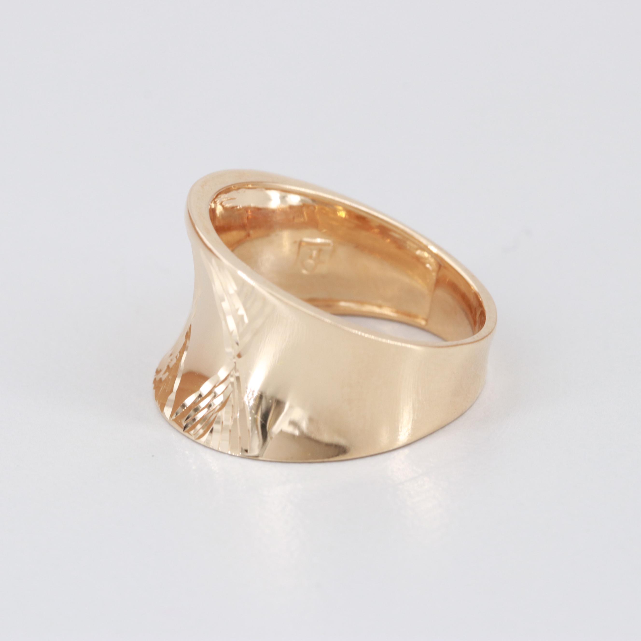 14K Yellow Gold Ring