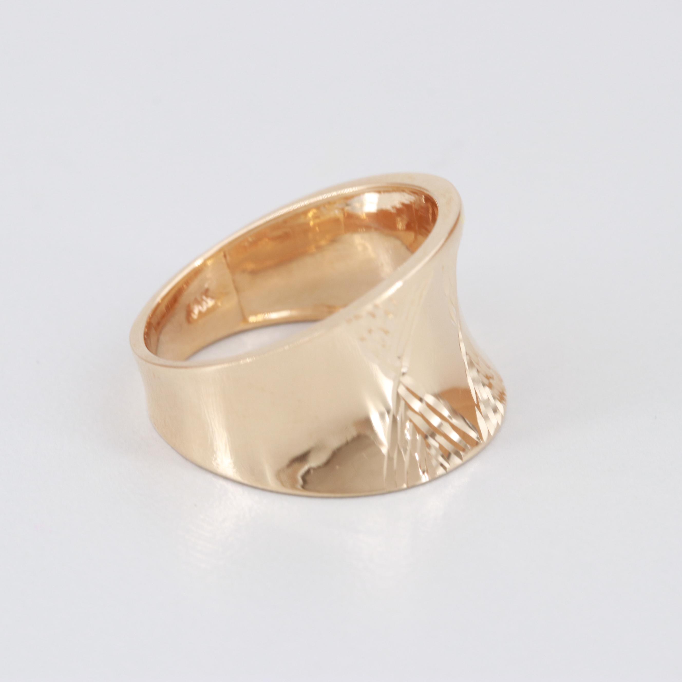 14K Yellow Gold Ring