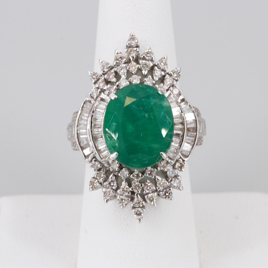 18K White Gold Emerald and 2.00 CTW Diamond Ring