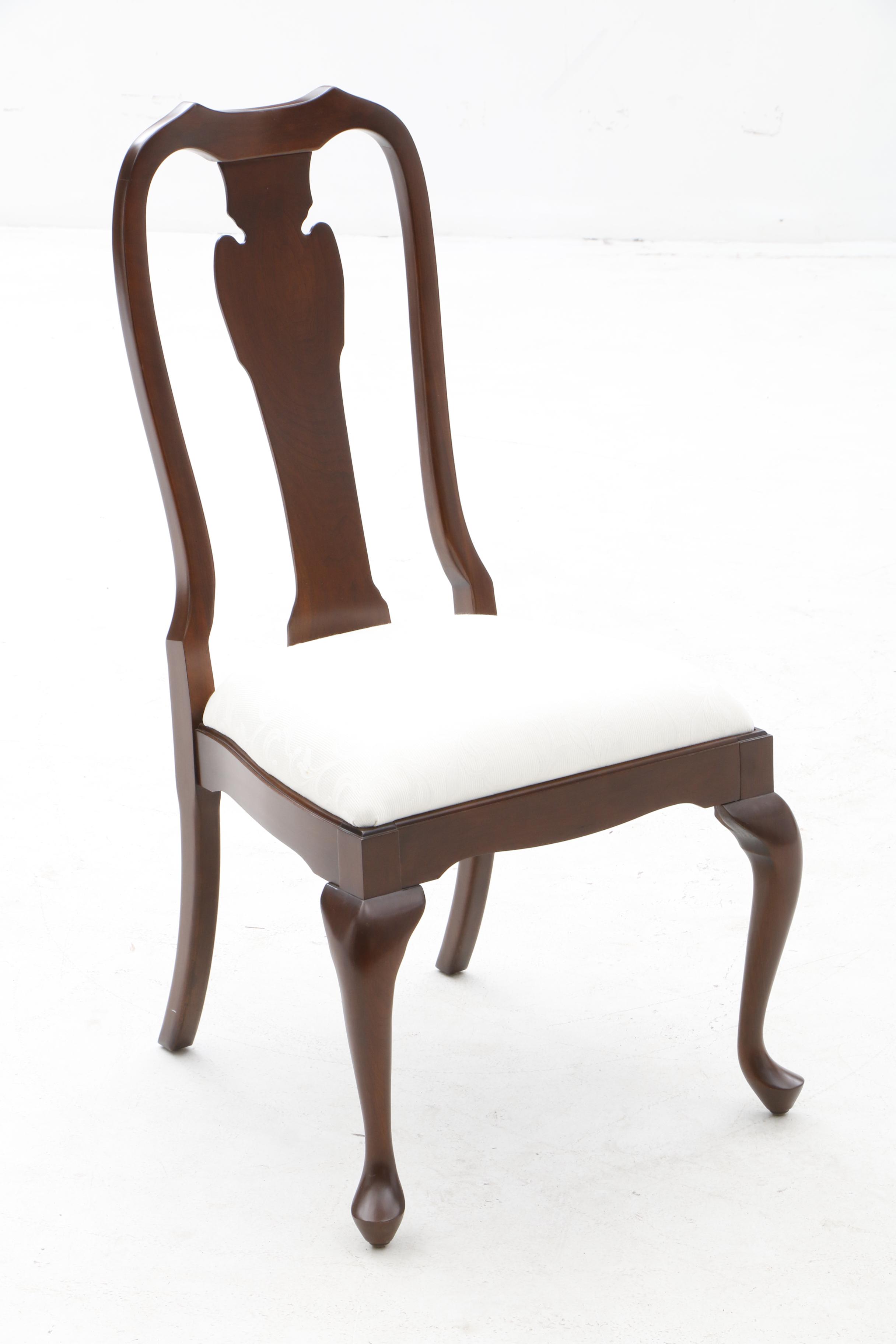 Queen Anne Style Drexel-Heritage Dining Furniture Set