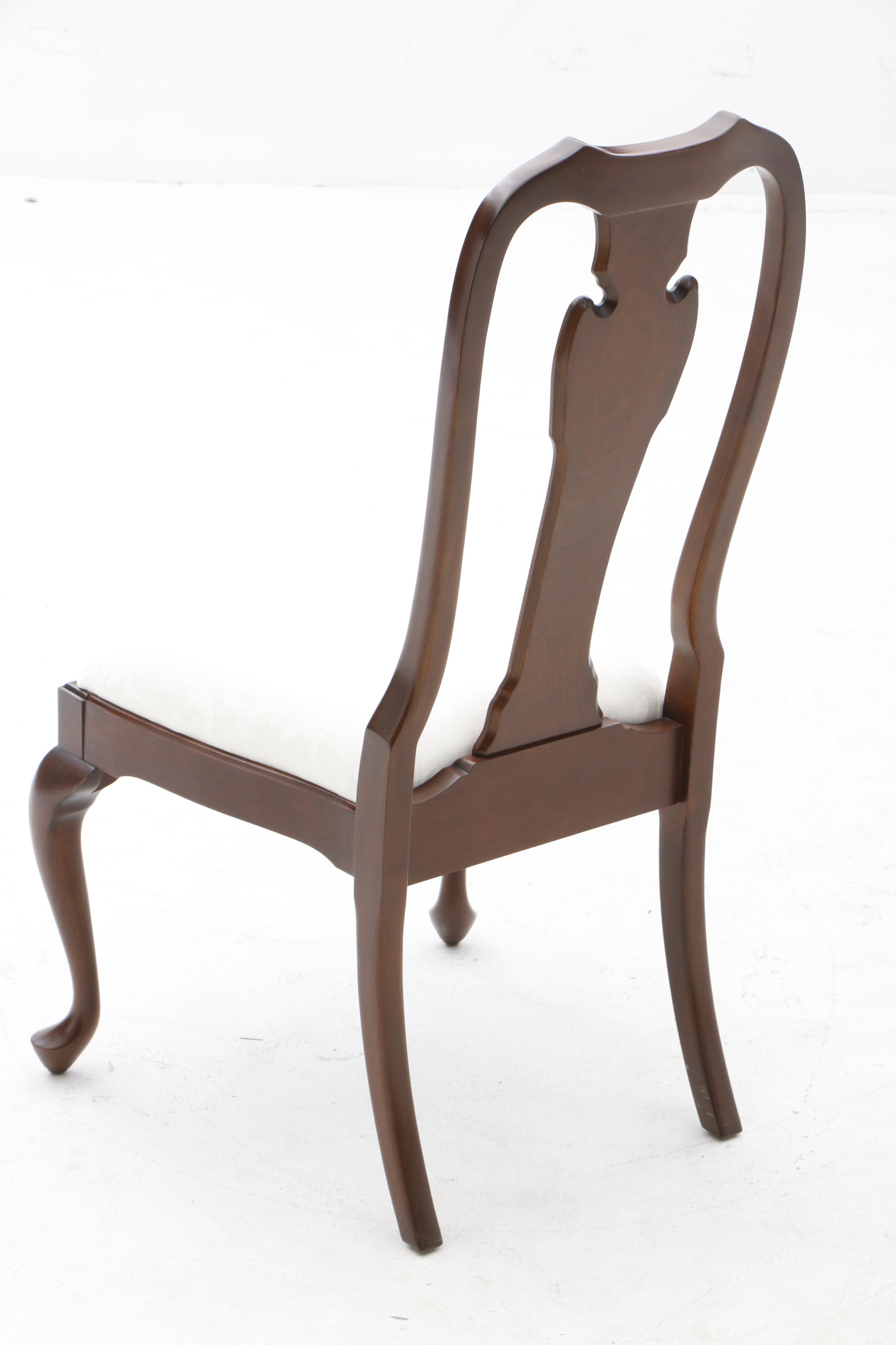 Queen Anne Style Drexel-Heritage Dining Furniture Set