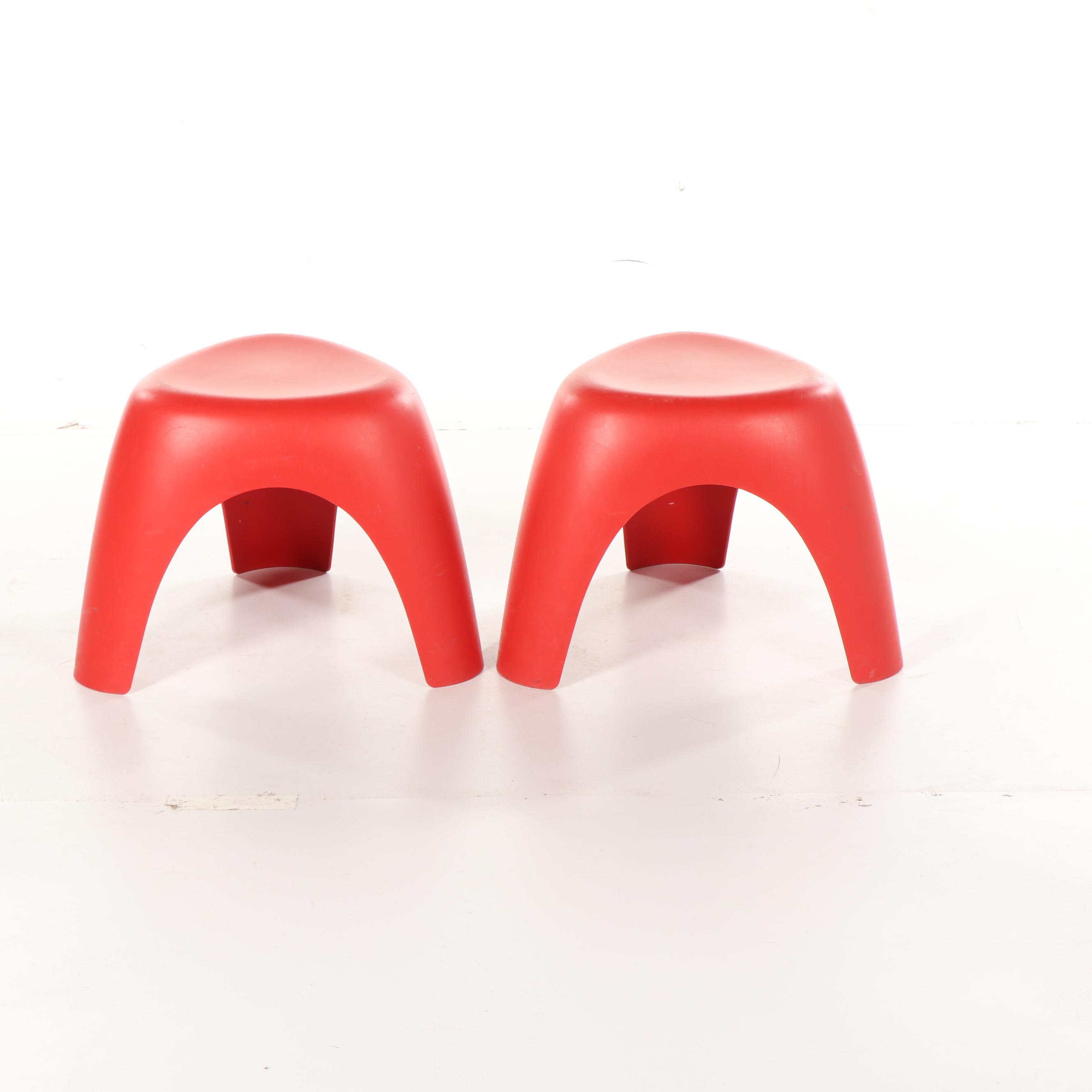 "Elephant Stool" Molded Plastic Stackable Stool Pair by Sori Yanagi, 20th Cent.