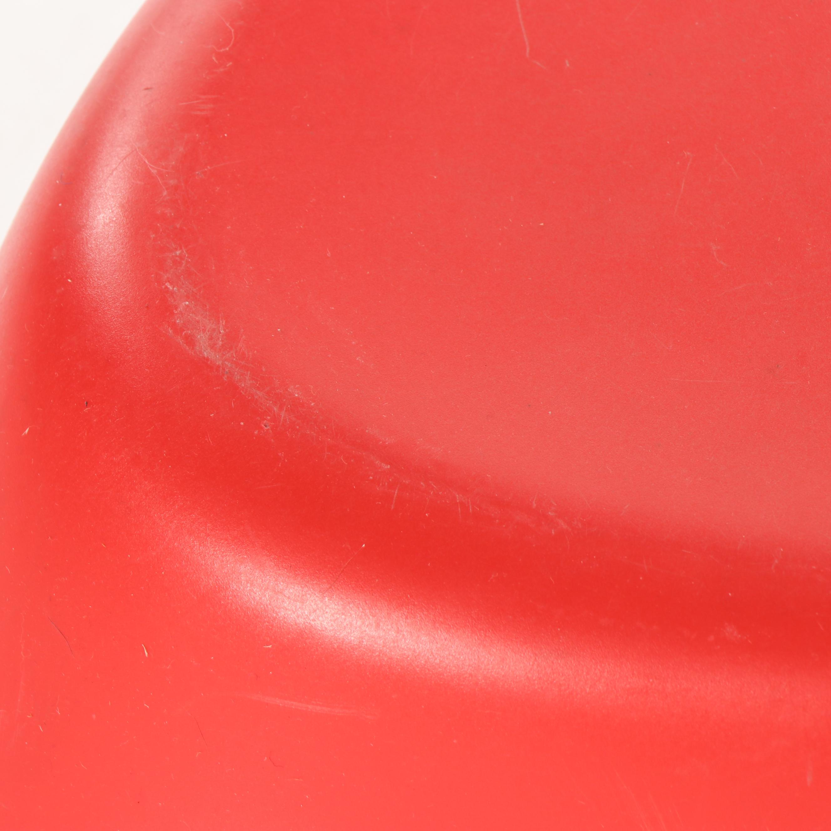 "Elephant Stool" Molded Plastic Stackable Stool Pair by Sori Yanagi, 20th Cent.