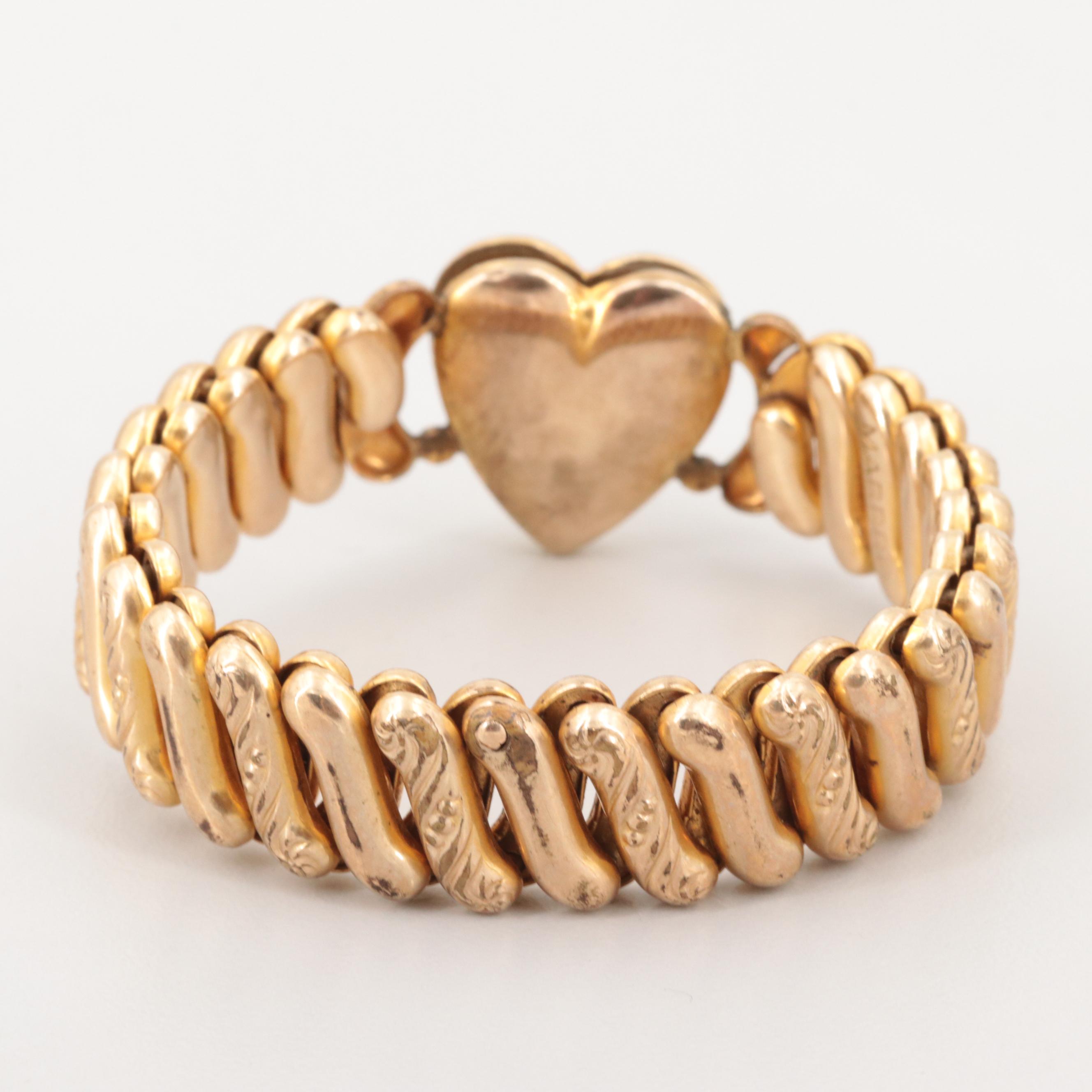 Vintage Gold Tone Expandable Sweetheart Bracelet with Engraved Locket