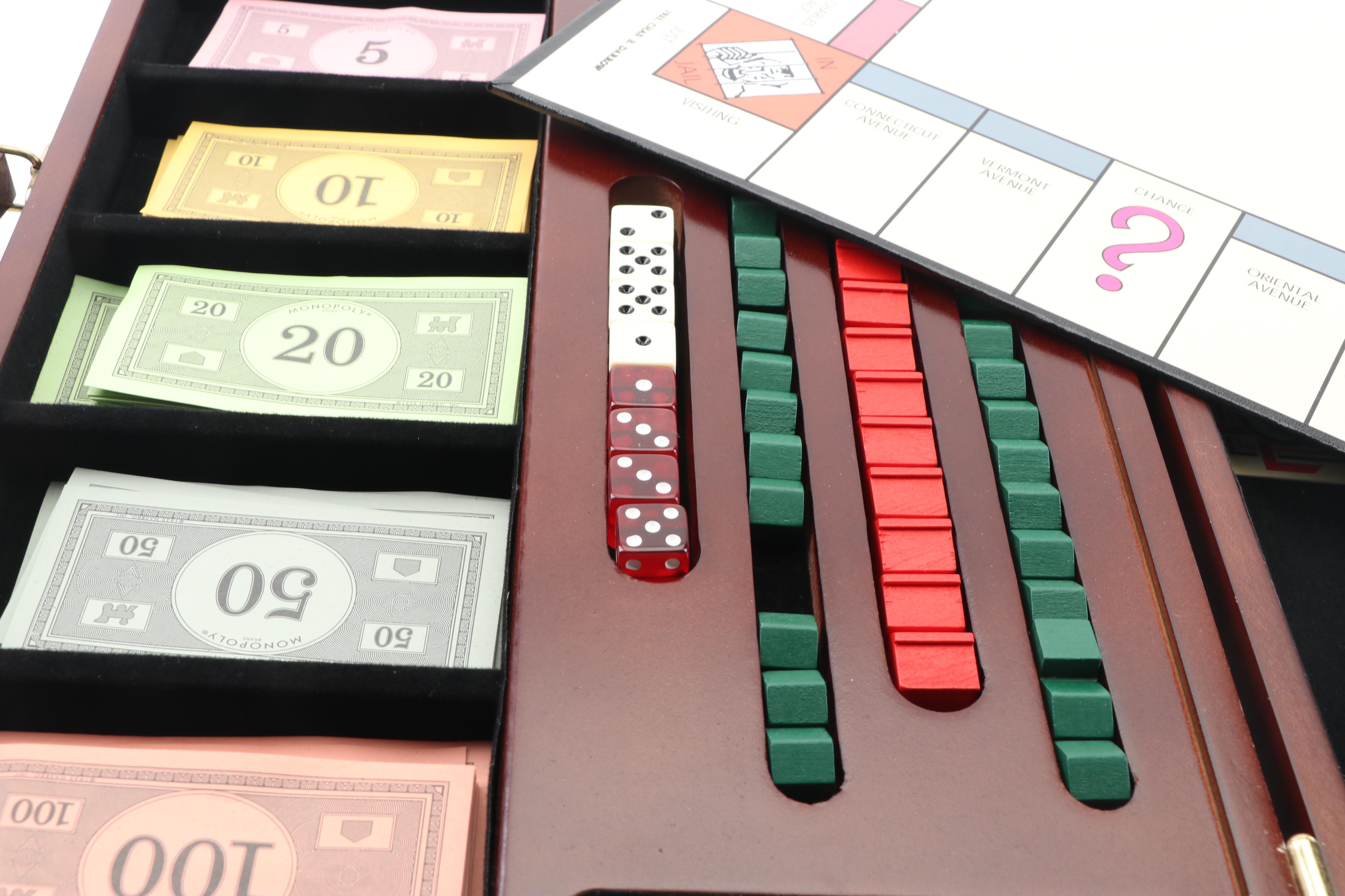 Classic Reproduction 1935 Deluxe First Edition Monopoly Board Game with Case