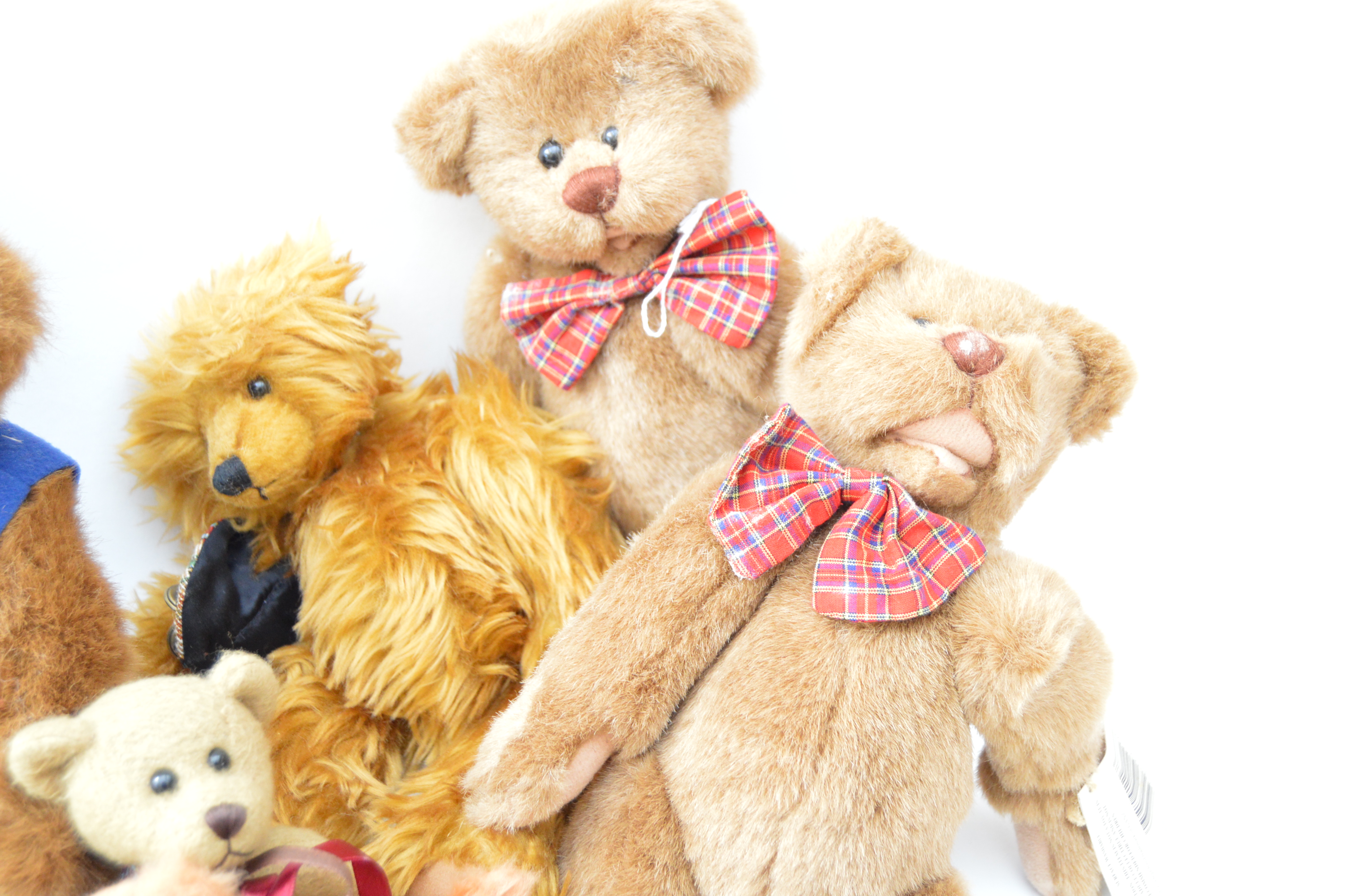 Ganz Cottage Collectibles Bear Collection