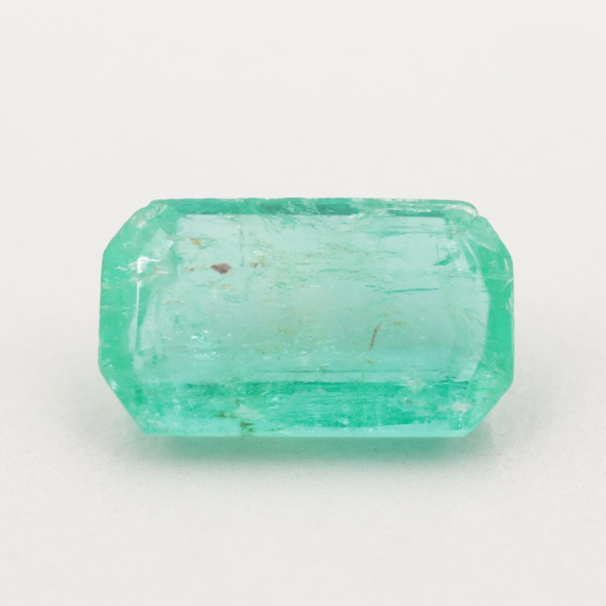 Loose 2.28 CT Emerald