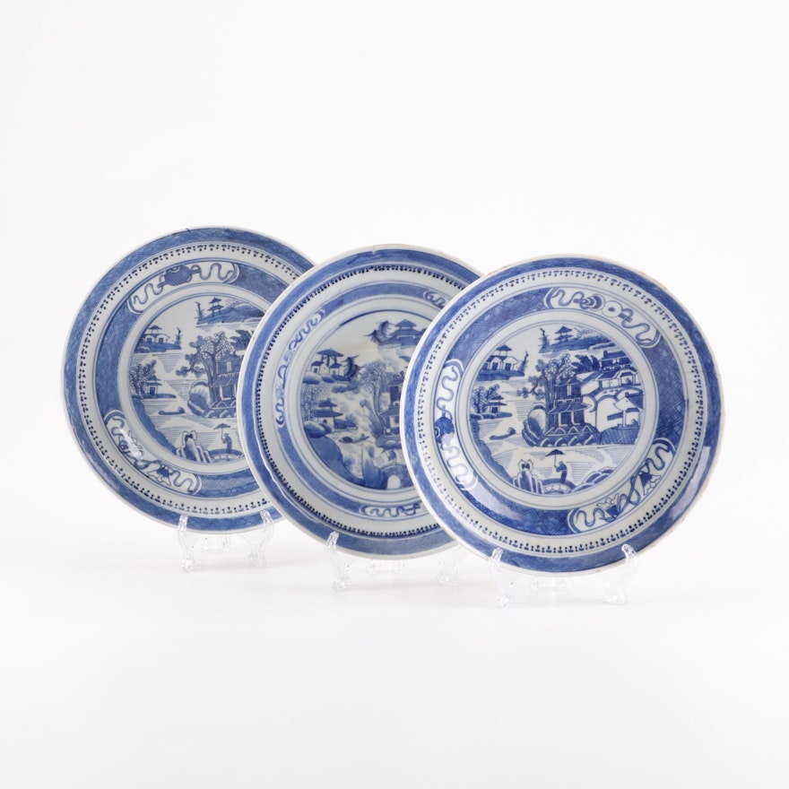 Chinese Export Canton Porcelain Plates