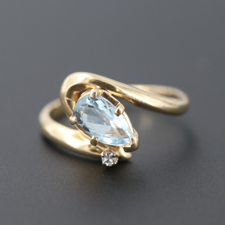 14K Yellow Gold Aquamarine and Diamond Ring