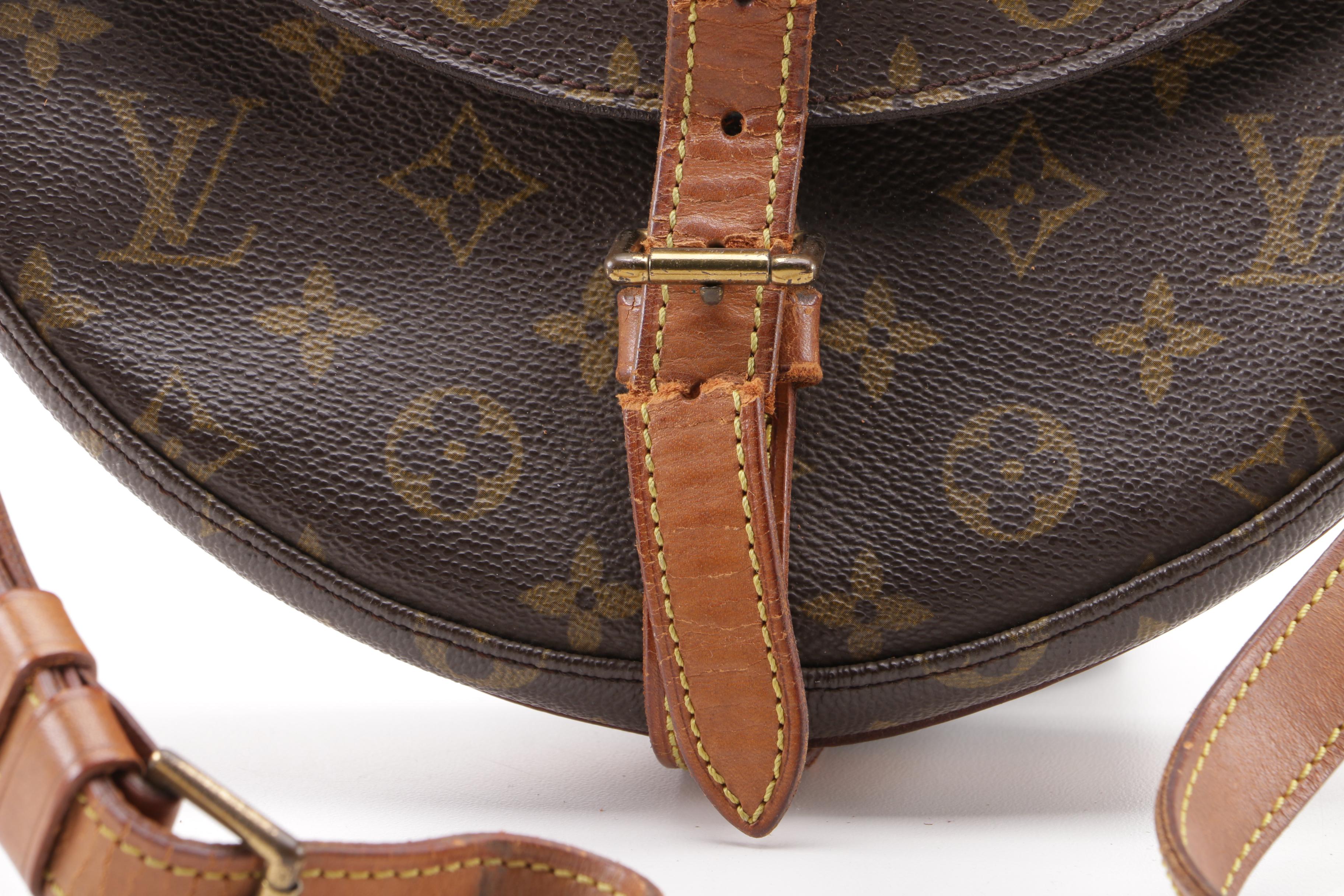 1988 Vintage Louis Vuitton Paris Monogram Canvas Chantilly MM Crossbody Bag