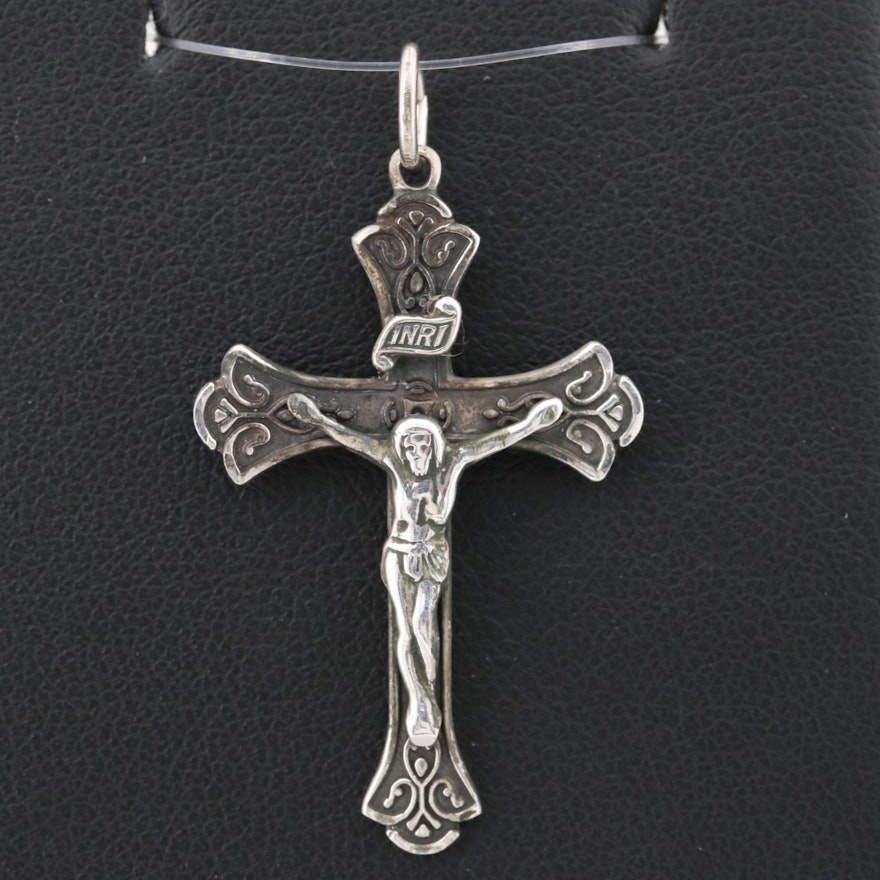 Sterling Silver Crucifix Pendant