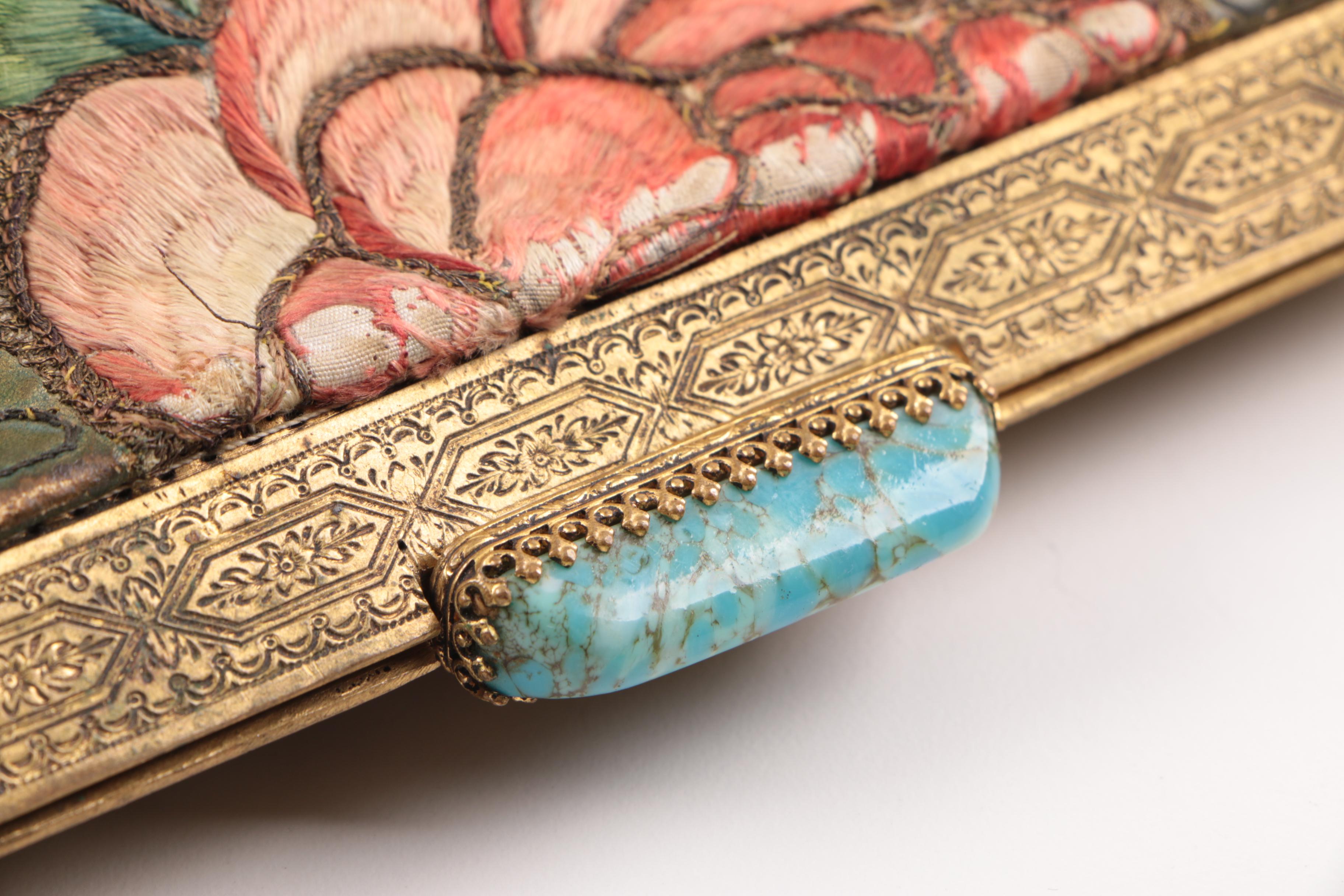 Chinese Silk Purse with "Forbidden Knot" Embroidery, Republic